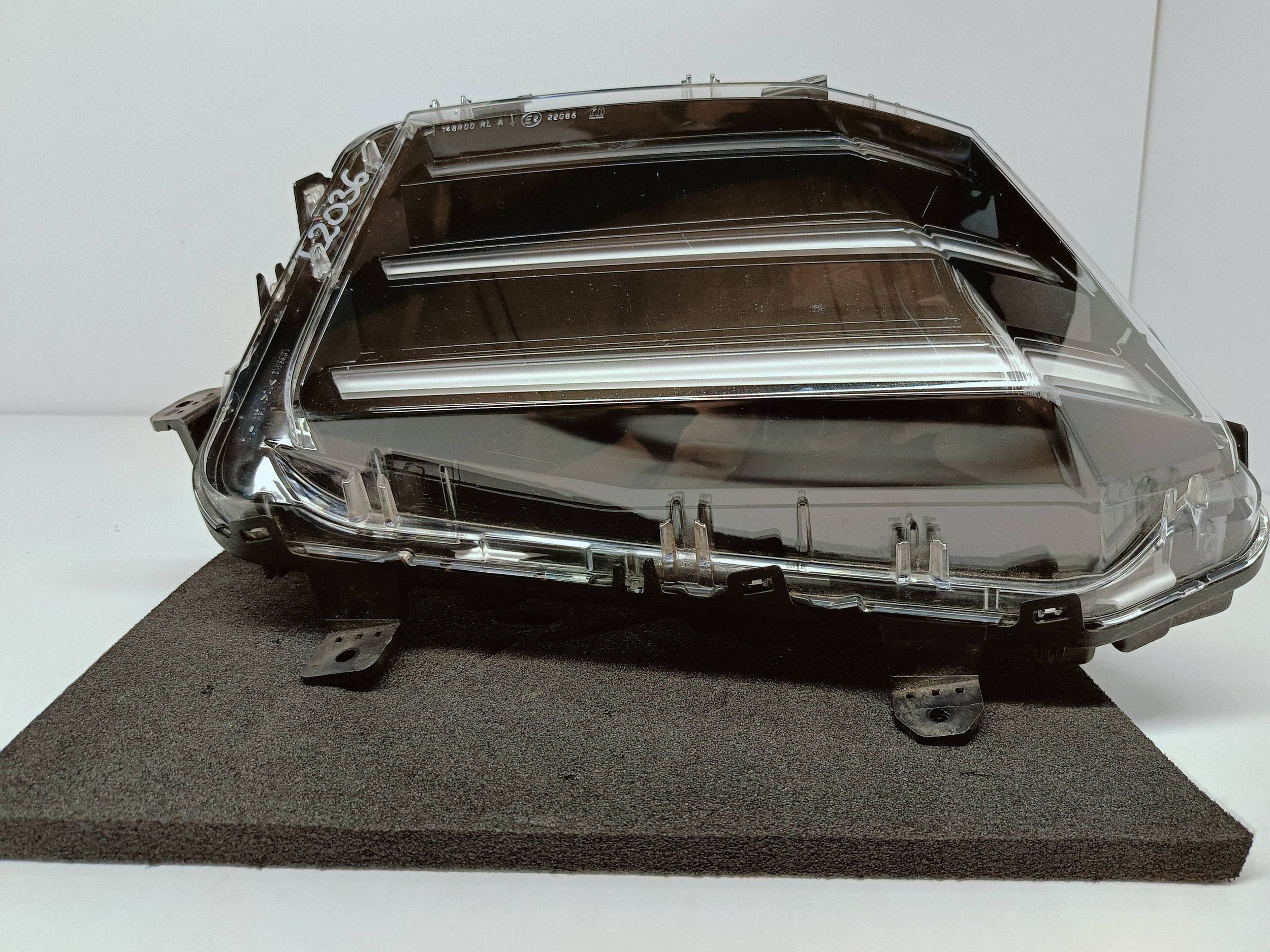 OEM 9850436380 Halogéneo LED DRL Esquerdo Dianteiro Peugeot image 7
