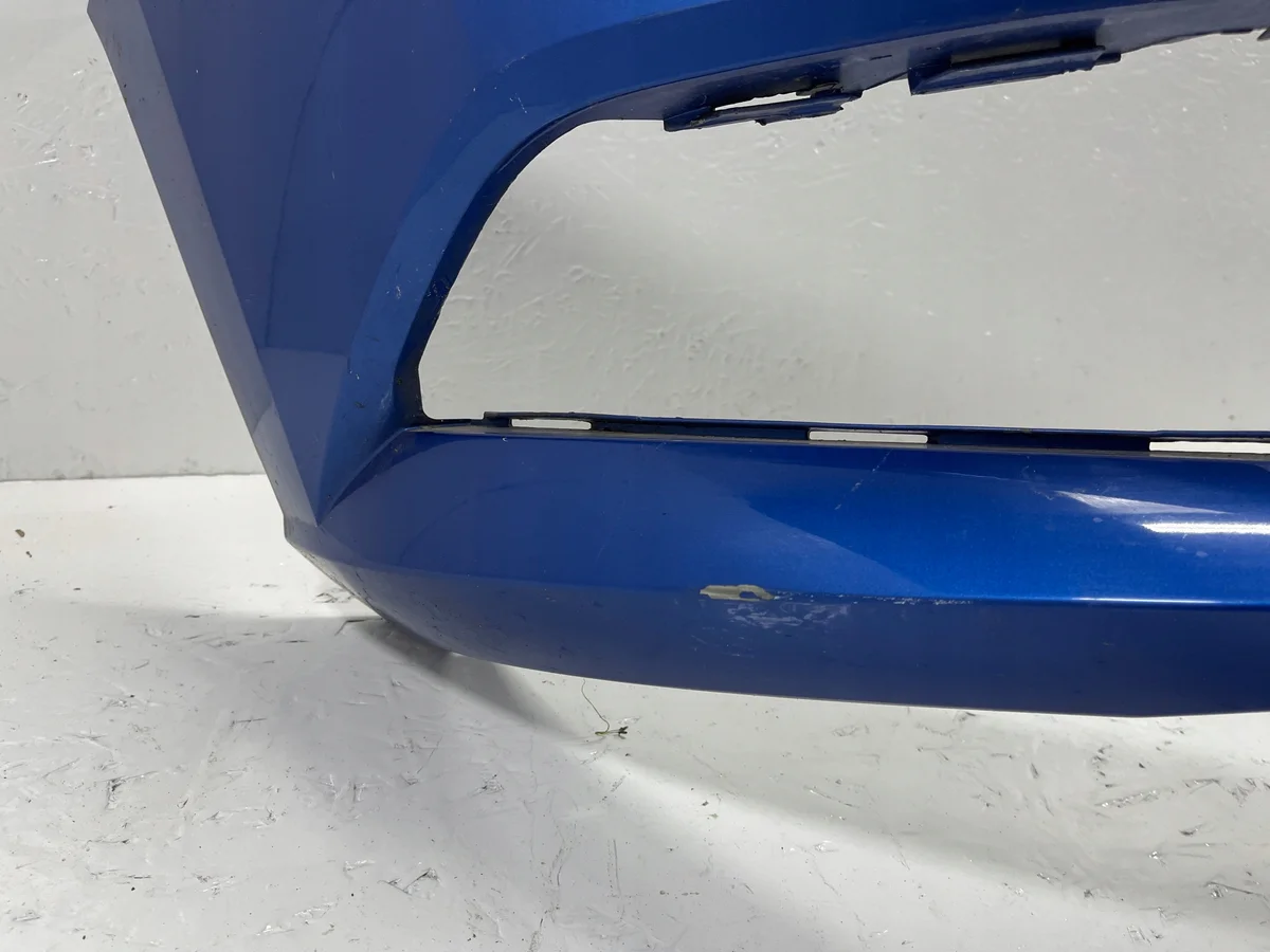 Skoda Fabia III LIFT Stoßstange vorne 6V0807221F image 5