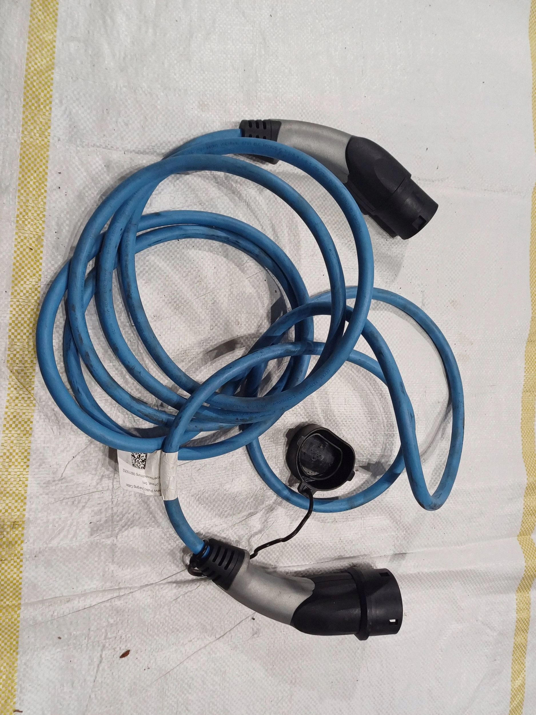 Cable de carga batería BMW OEM 089119202 - Usado image 2