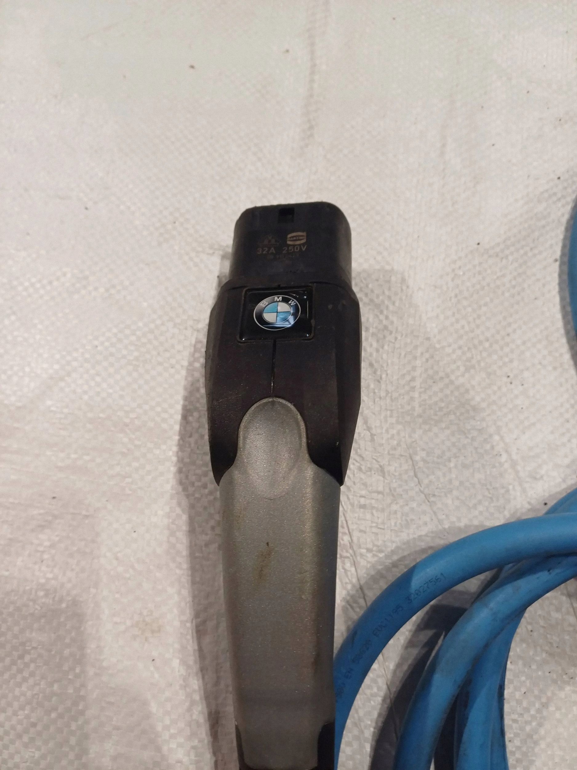 Cable de carga batería BMW OEM 089119202 - Usado image 3