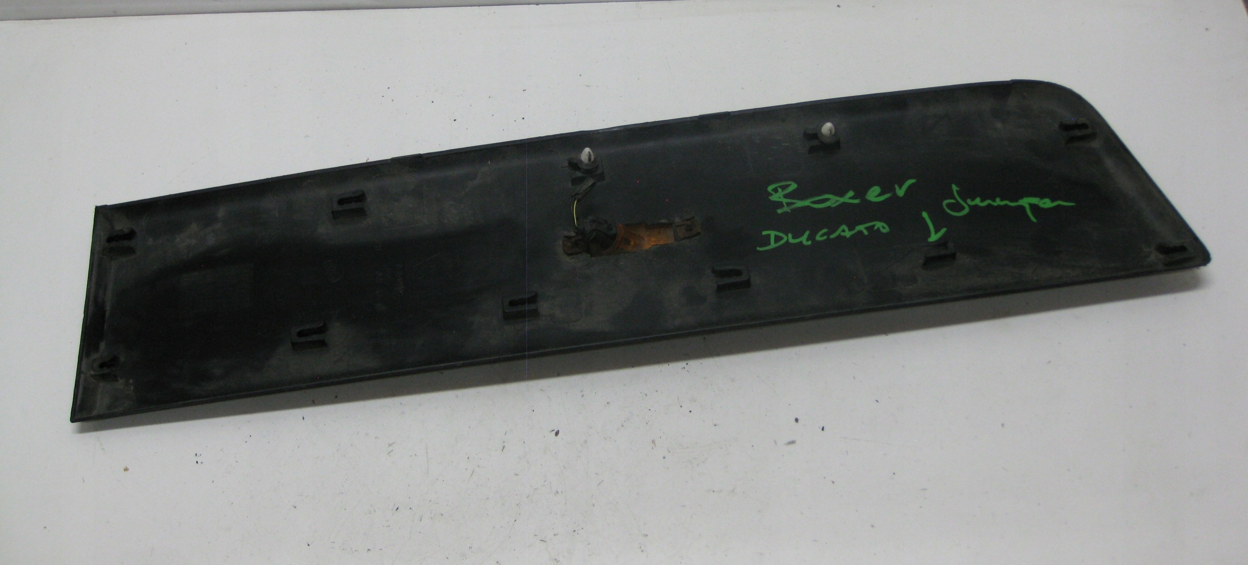 OEM 1306612070 Moldura Traseira Esquerda Preta Ducato image 3