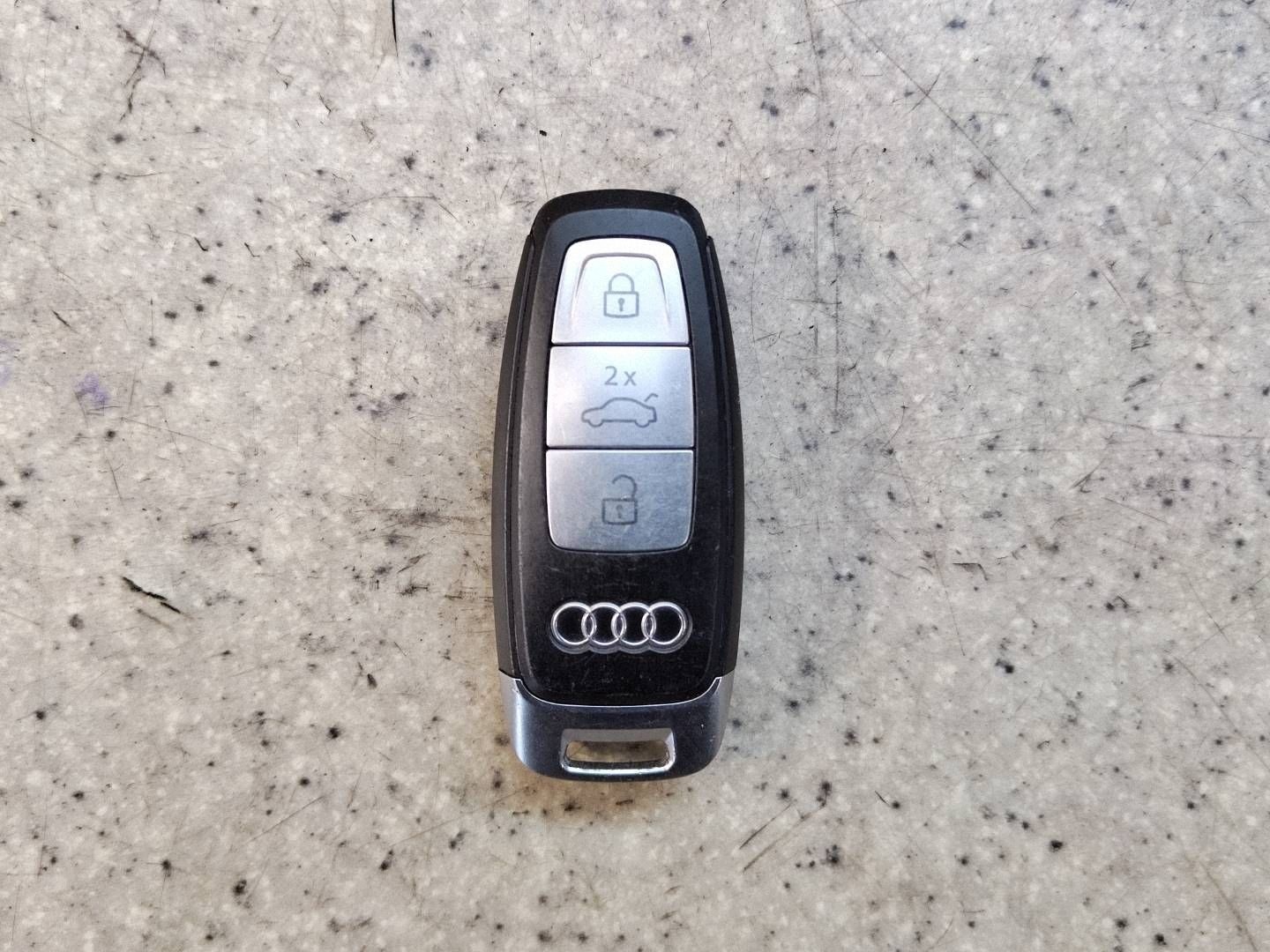 Chave Audi usada OEM 4N0959754DR para E-Tron Sportback image 2
