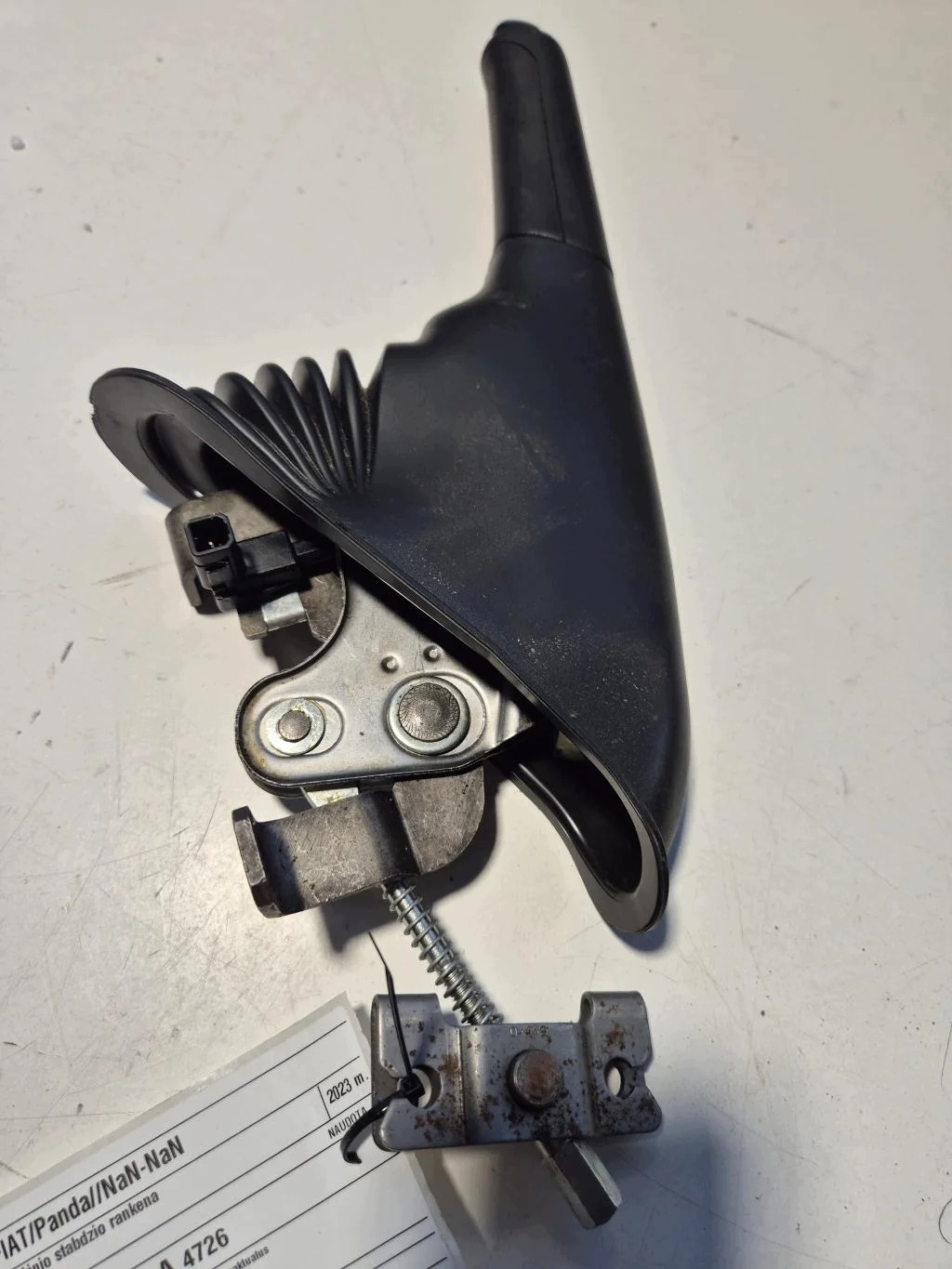 Fiat Panda II Käsijarrun vipu OEM 735276224