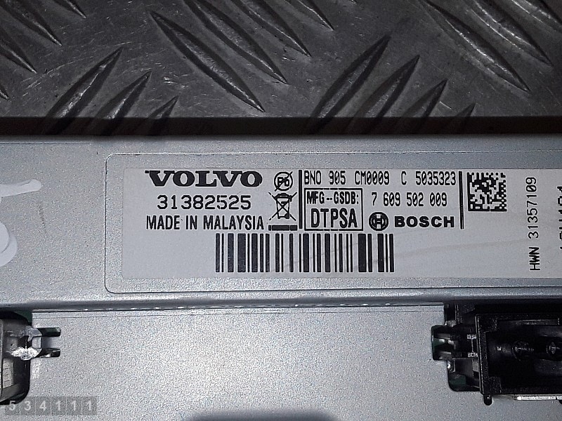 Ecrã LCD Volvo V40 OEM 31382525 - Usado image 4