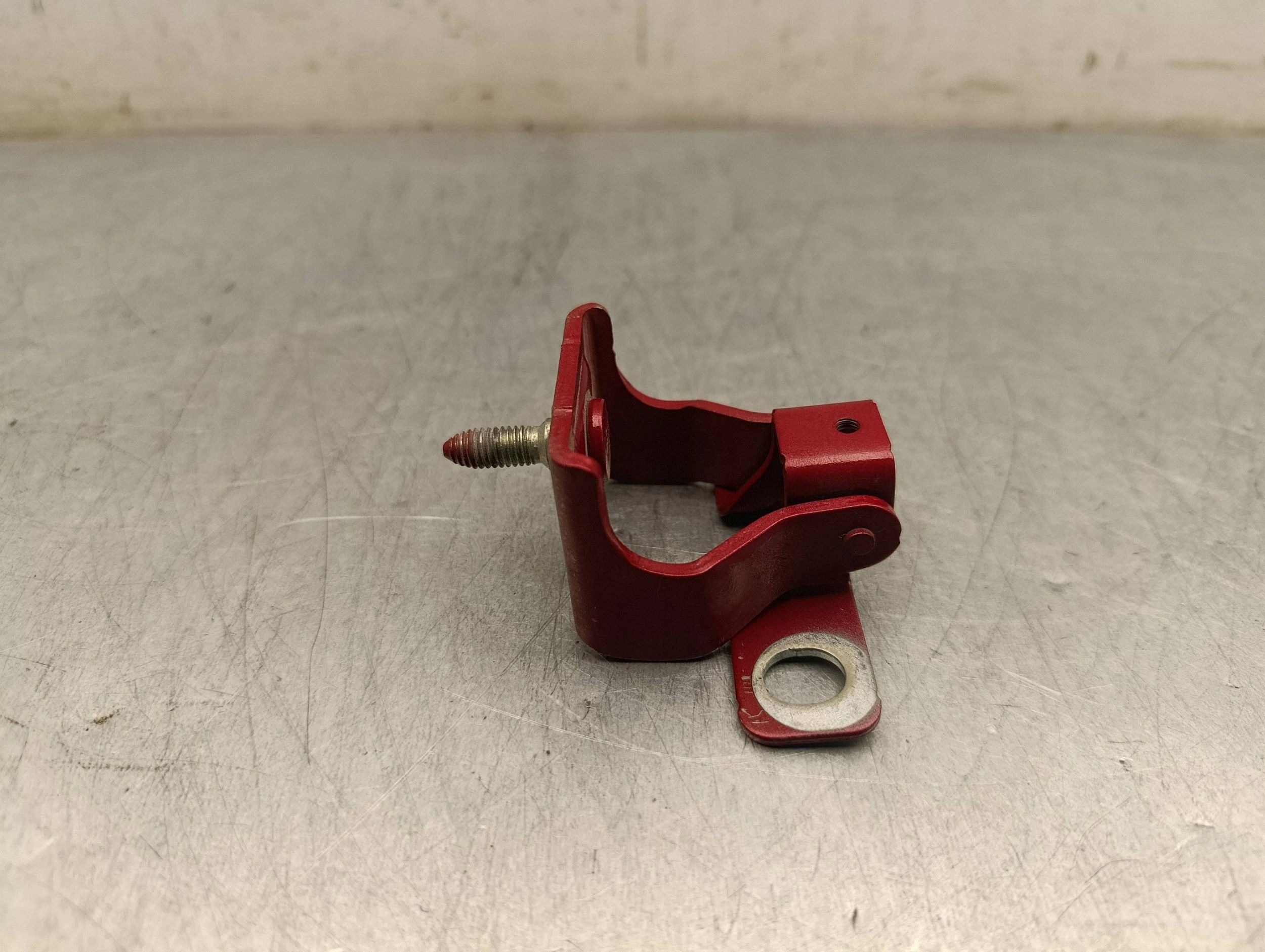 Vauxhall Mokka Heckklappenscharnier OEM 9844386680 image 3