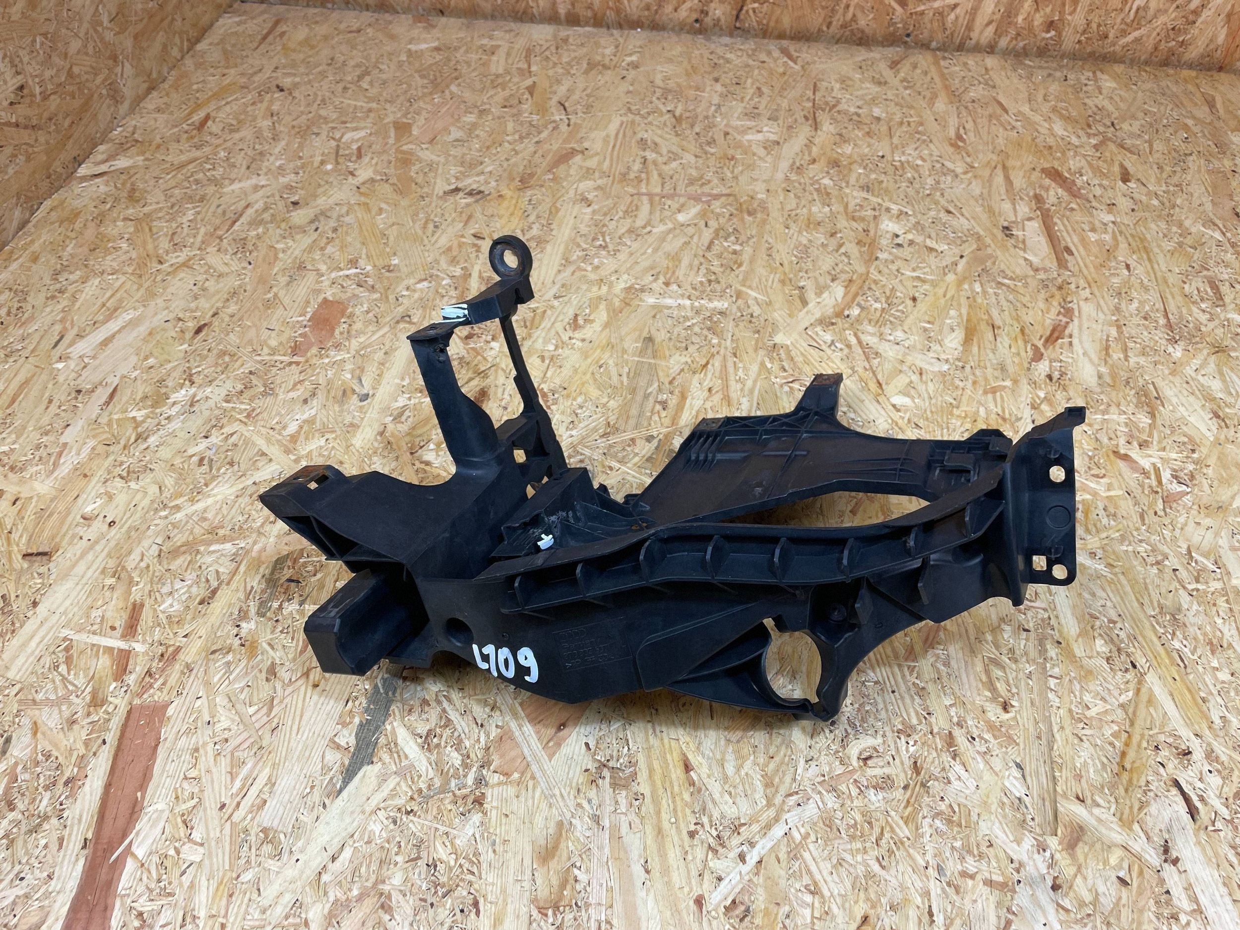 OEM 8T0805607 Linker Front-Scheibenwischer-Schieber Audi A5 8T image 2