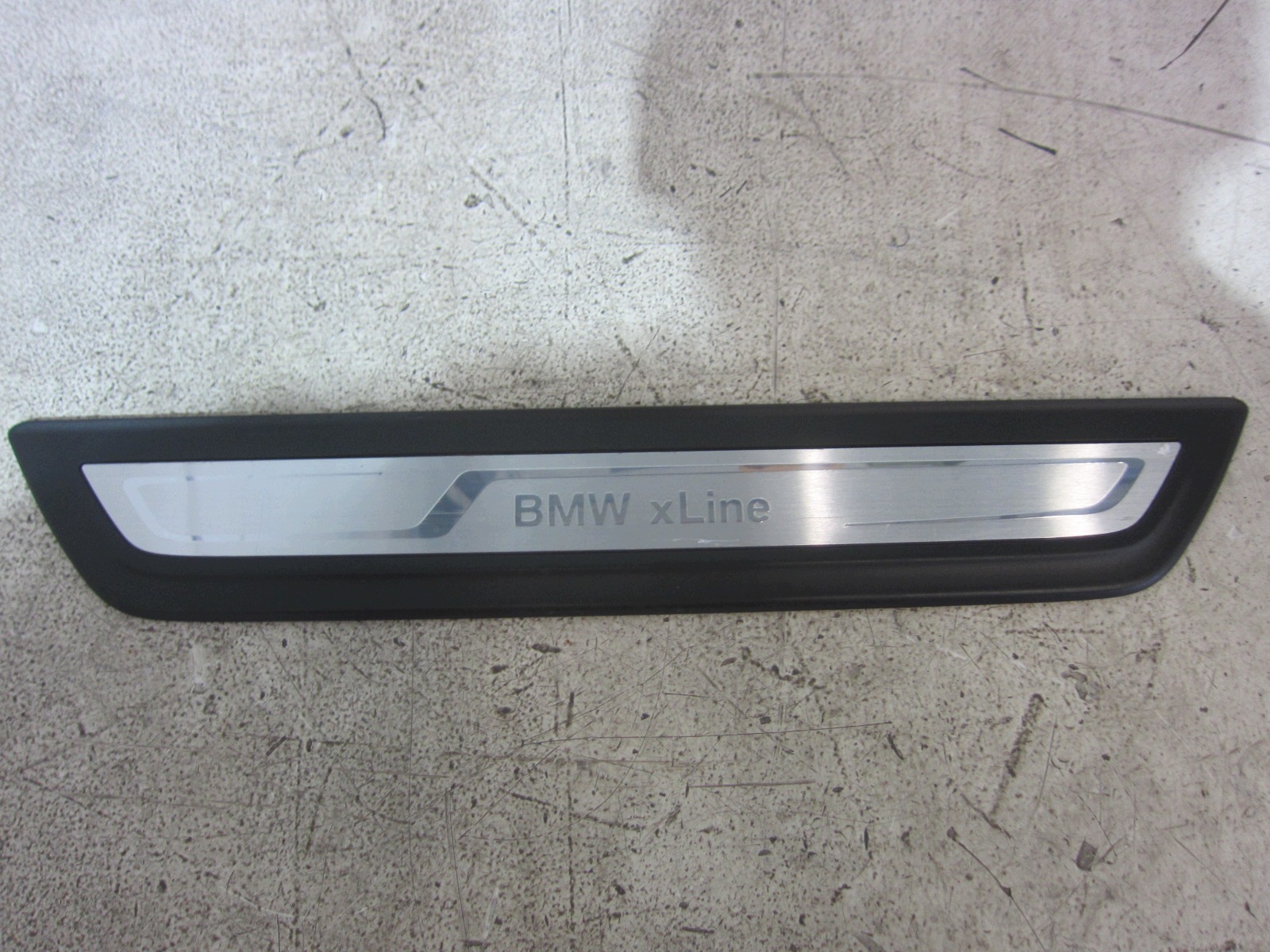 BMW X3 F25 X-Line Kynnyssuojasarja OEM 7354251 image 9