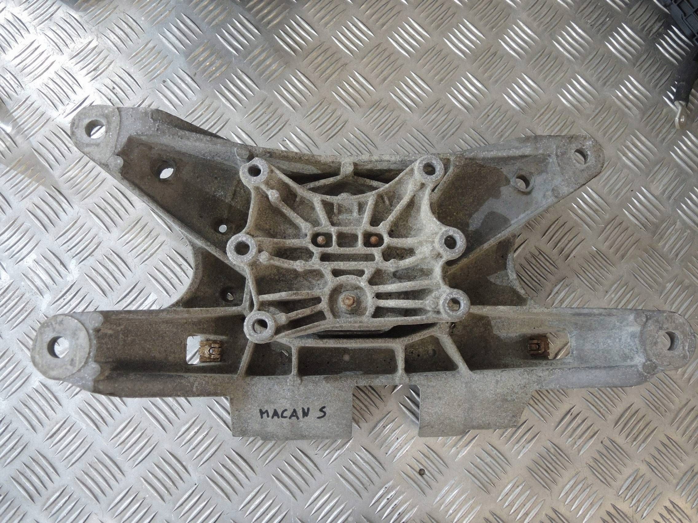 Audi Versnellingsbaksteun OEM 8K0399263 - Gebruikt image 2