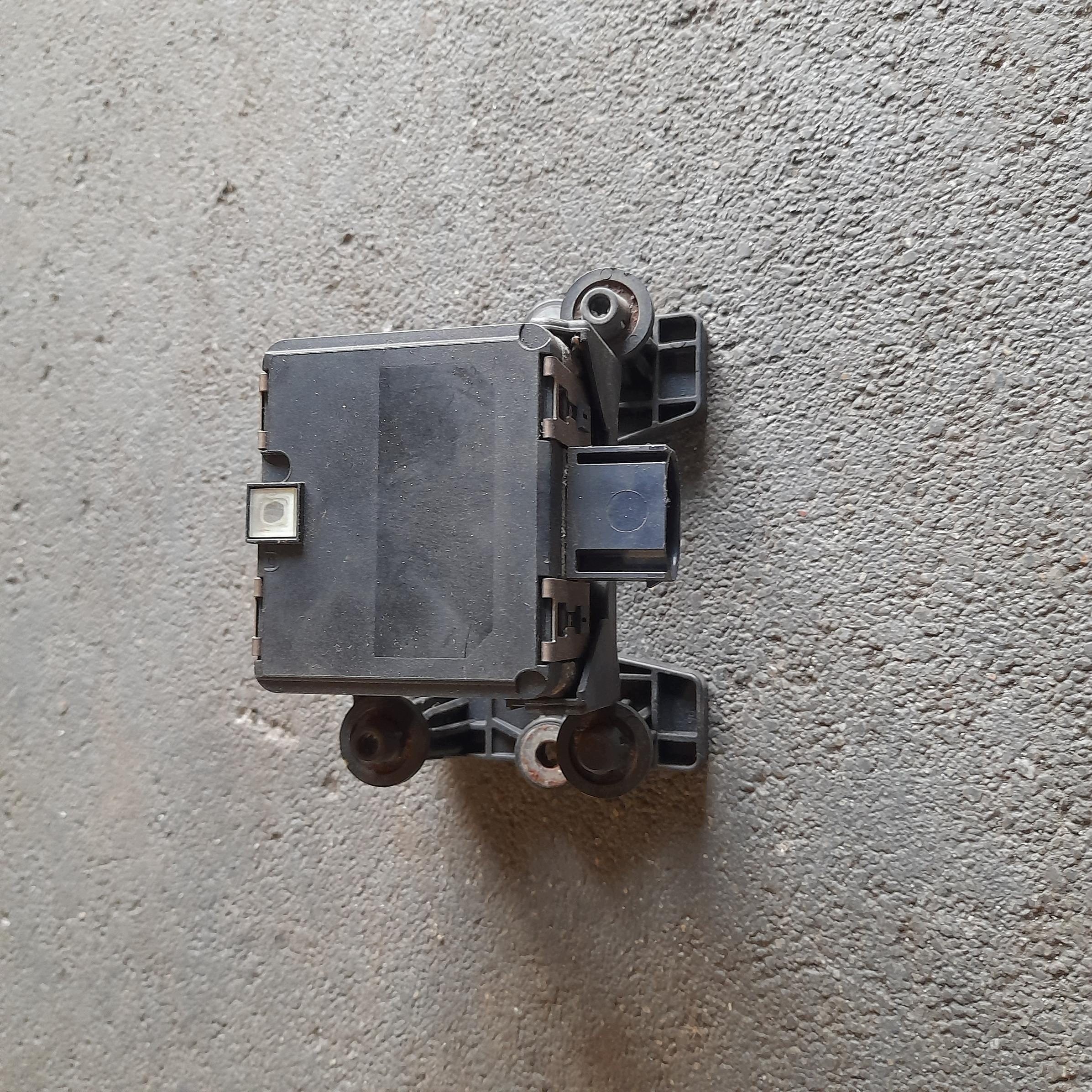 VW Audi Seat Skoda Radar ACC Distronic 3Q0907561D