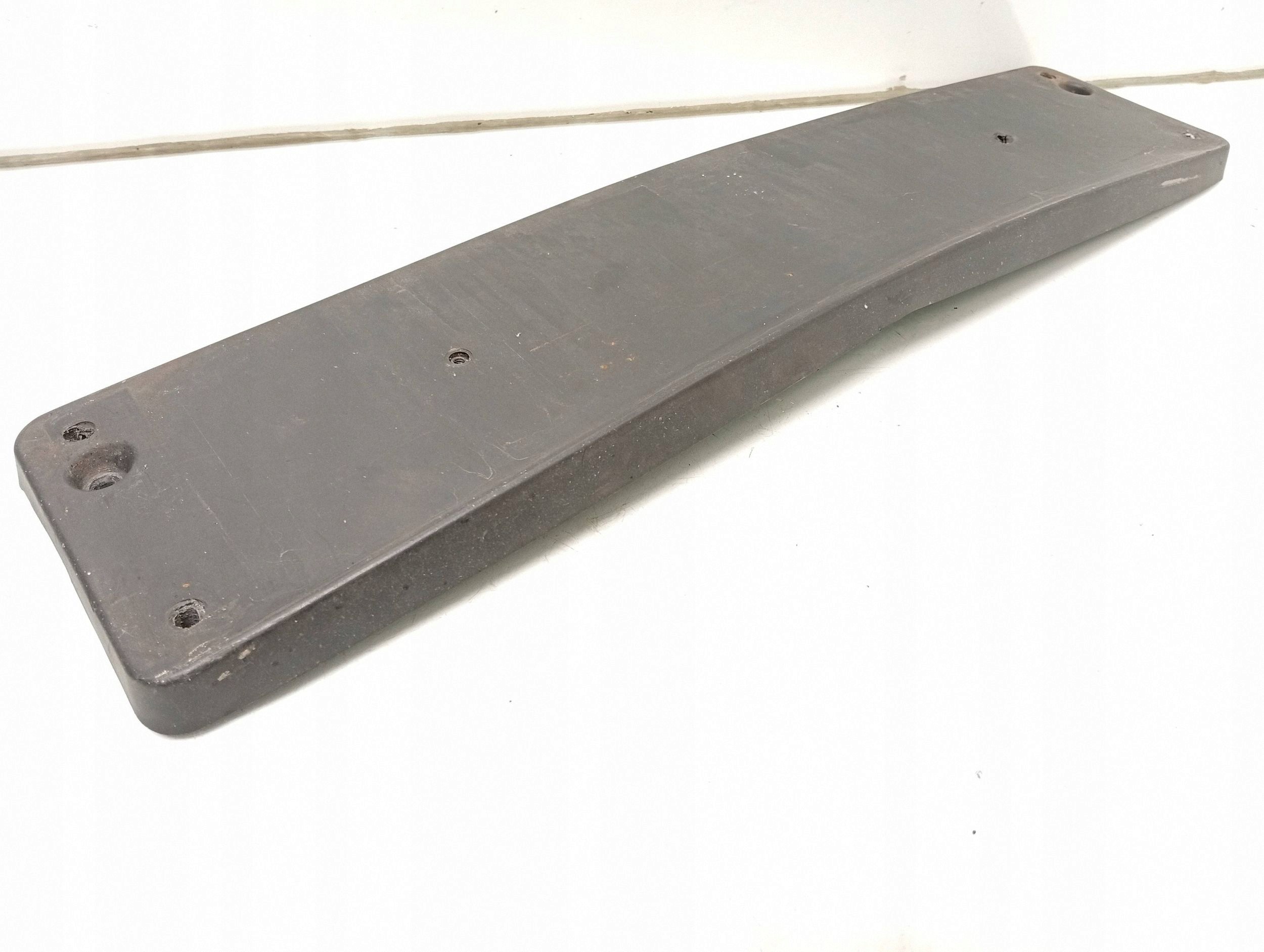 Moldura Matrícula Mercedes C W204 OEM A2048171478 image 3