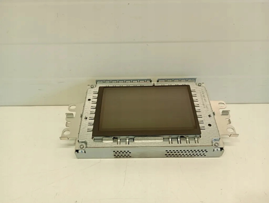 Volvo V40 Display Bildschirm OEM 31350817 - Gebraucht image 5