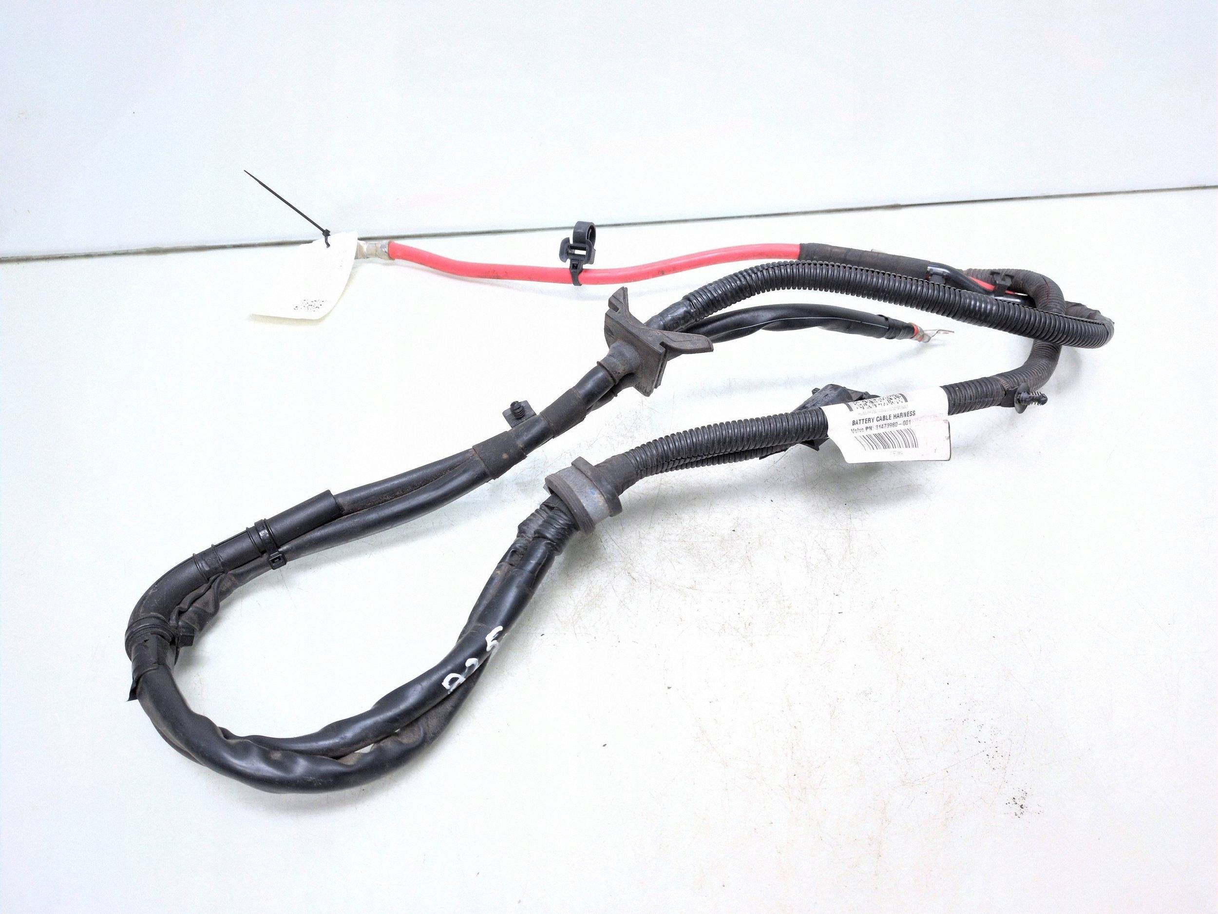 Volvo S60 2017 Batterikabel OEM 31473980 image 2