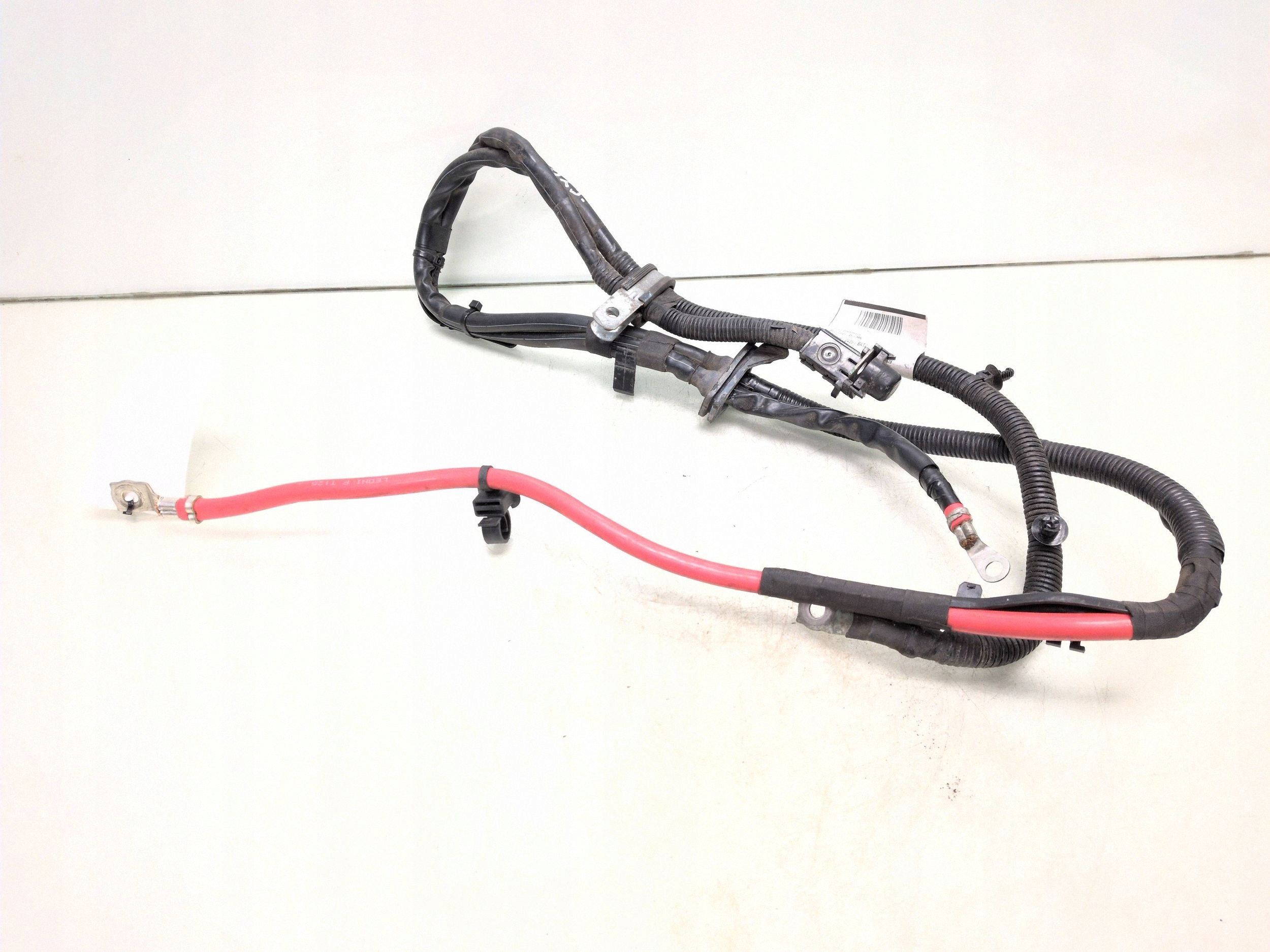 Volvo S60 2017 Akkukaapeli OEM 31473980