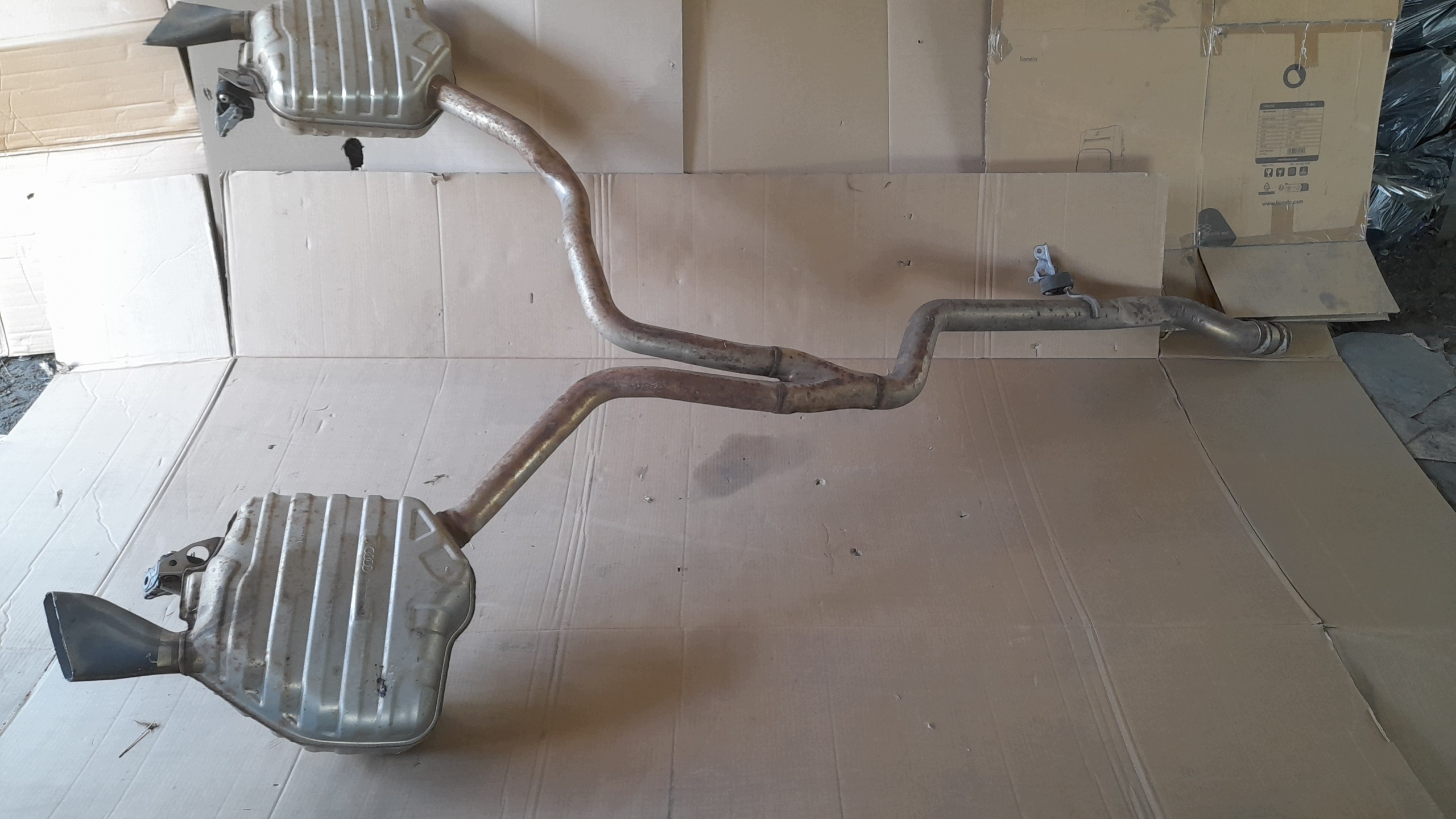 Silencieux Echappement Audi OEM 4G0253611AE A6 C7 A7 4G image 2