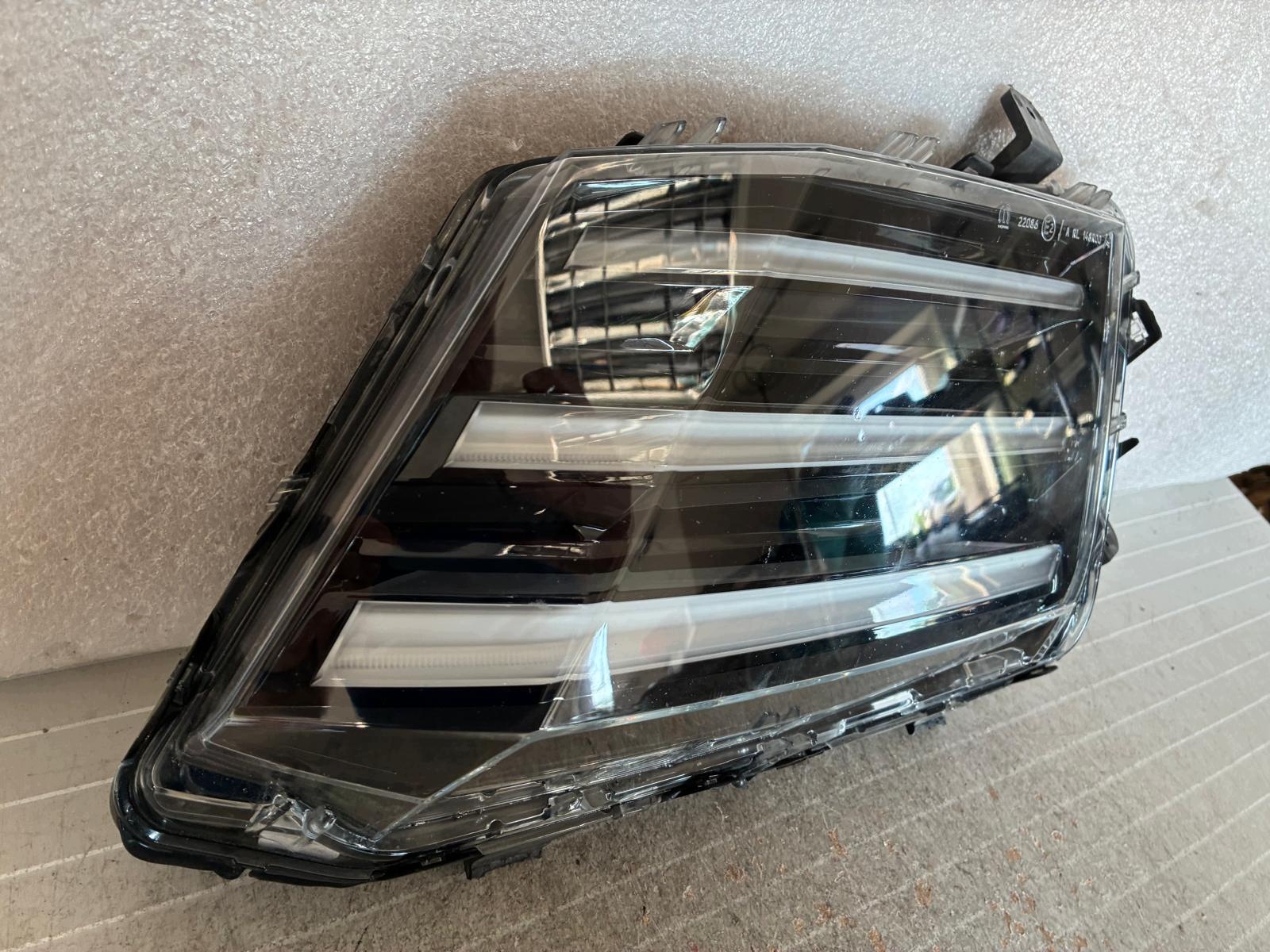 OEM 9850423580 Rechte Halogen LED DRL für Peugeot 2008 image 3