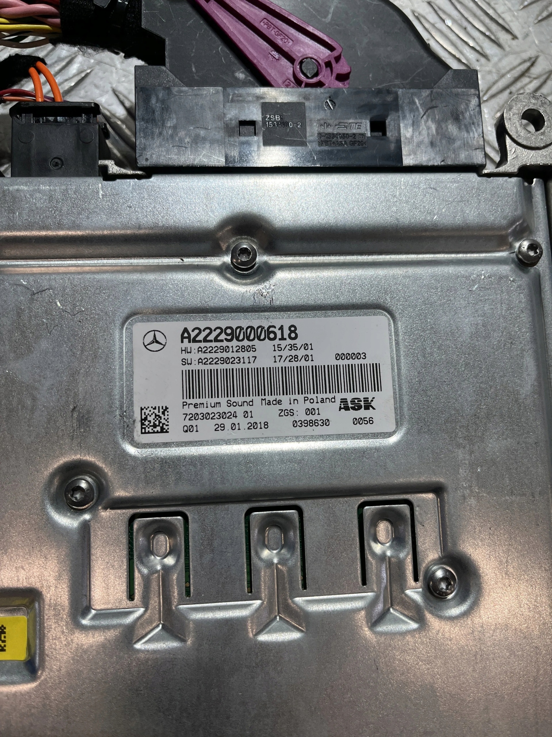 Mercedes Burmester Amplifier OEM A2229000618