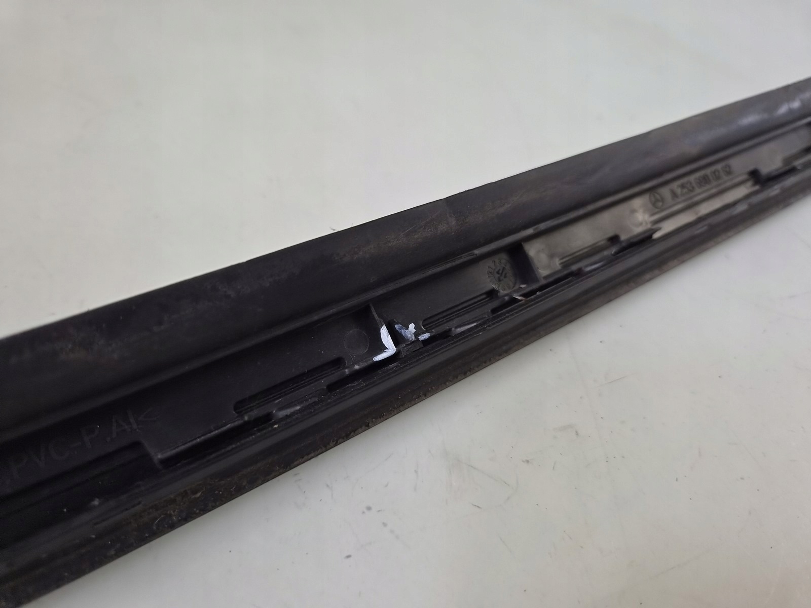 Rechte Windschutzscheibenleiste OEM A2536906000 Mercedes image 7