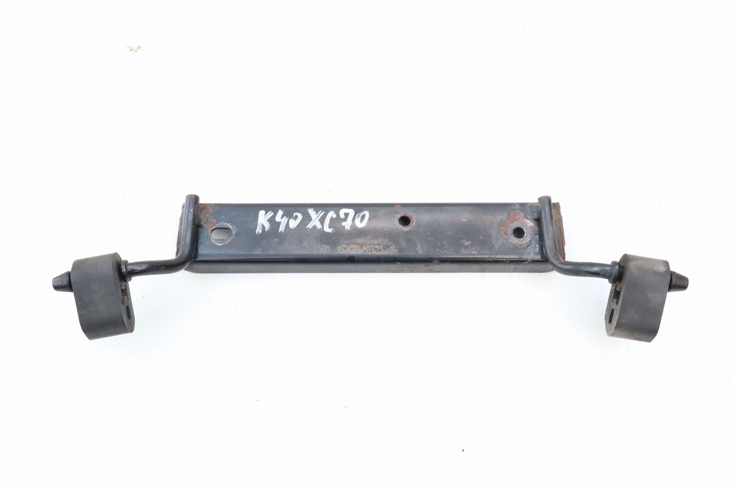 Support d'échappement OEM 6G9N5D217AB pour Volvo XC60 2.4L image 2