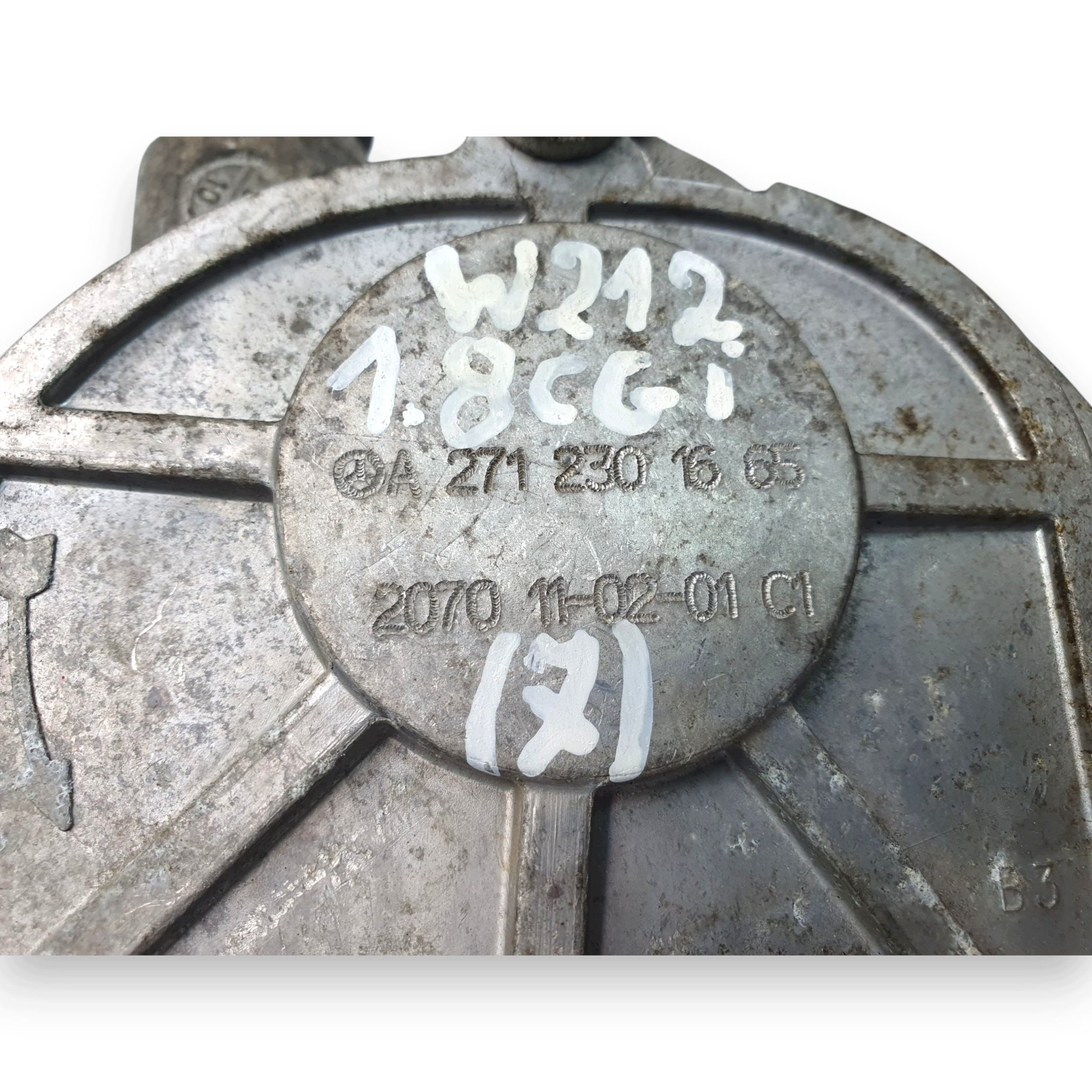 Mercedes-Benz tyhjiöpumppu OEM A2712301665