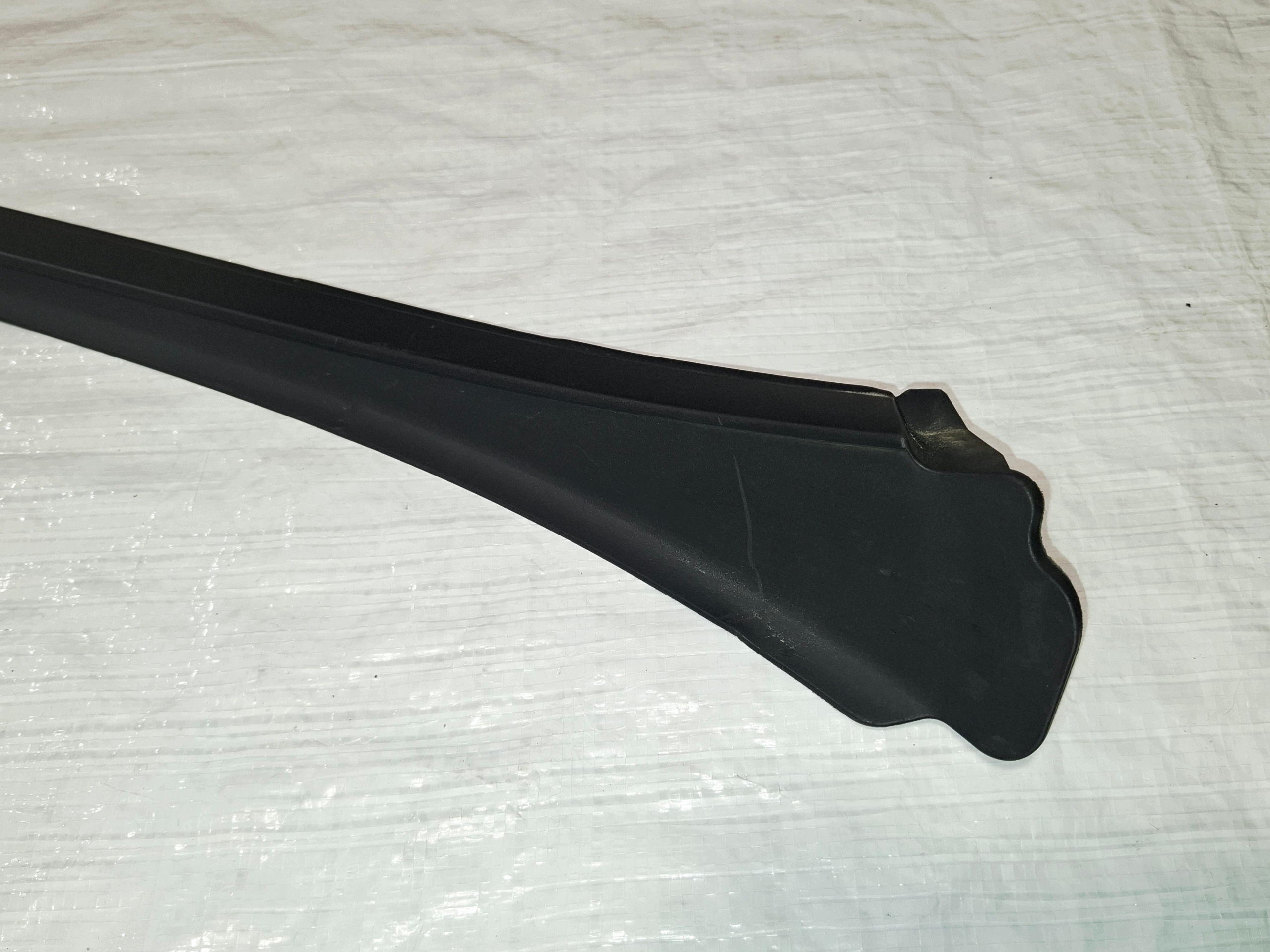Tuulilasin tiiviste OEM A2066900100 Mercedes C-Class W206:lle