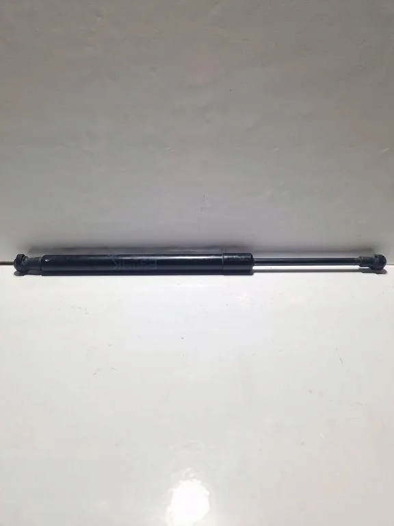Vasen takaluukun aktuaattori OEM 51247250308 BMW 3 E90