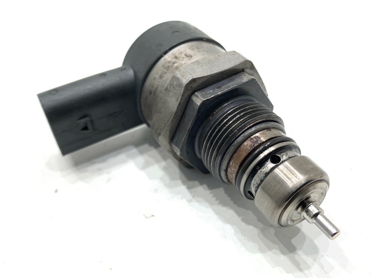 Einspritzleitung Ventil OEM 057130764H Audi A4 A6