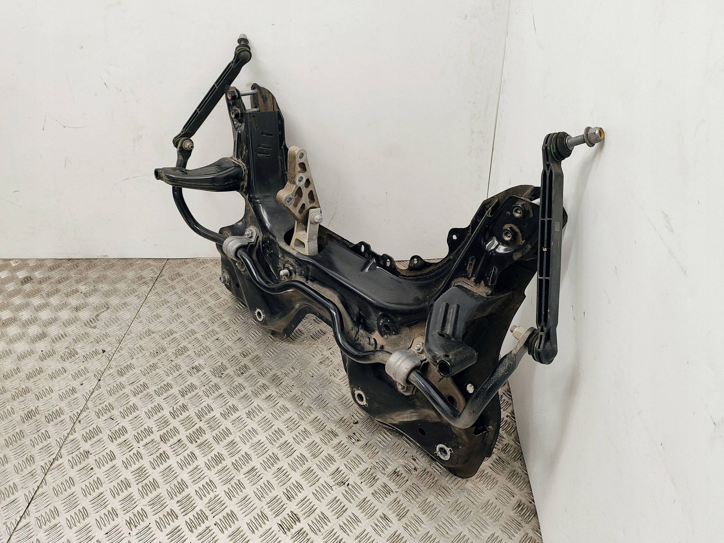 Etupalkki OEM 00521580760 Alfa Romeo Tonale