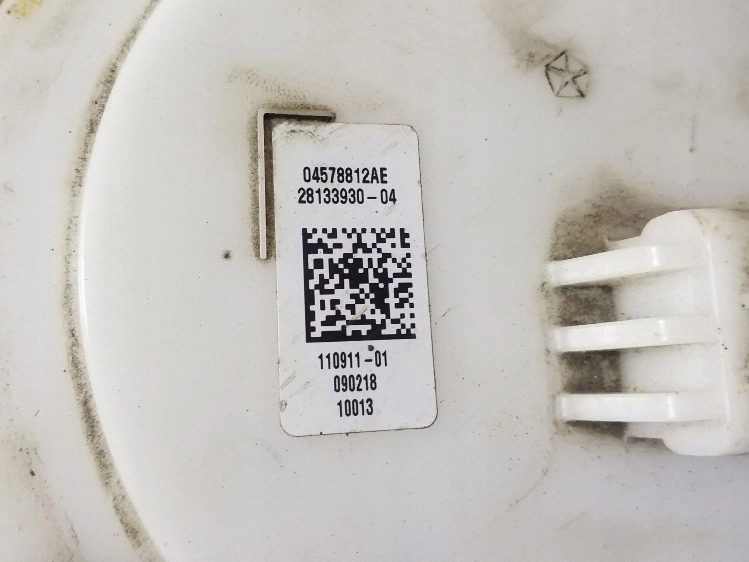 Polttoastetasensori OEM 04578812AE Jeepille