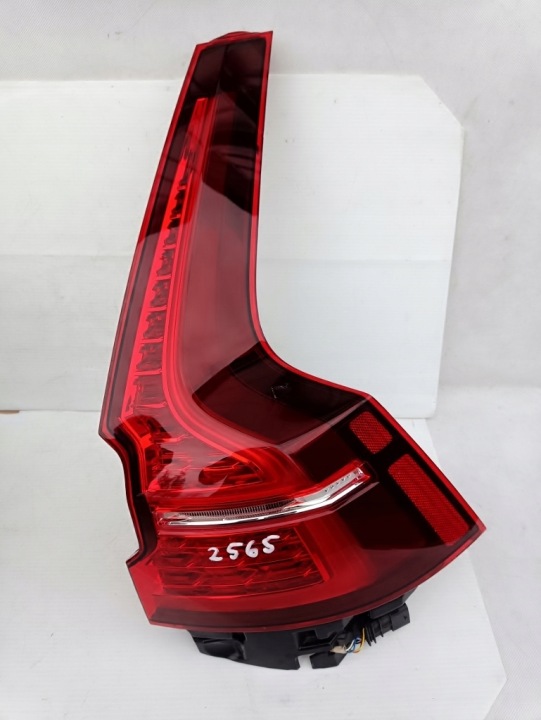 Right VOLVO V60 II 18-21 LED 2018 2019 Tail Light 32228899