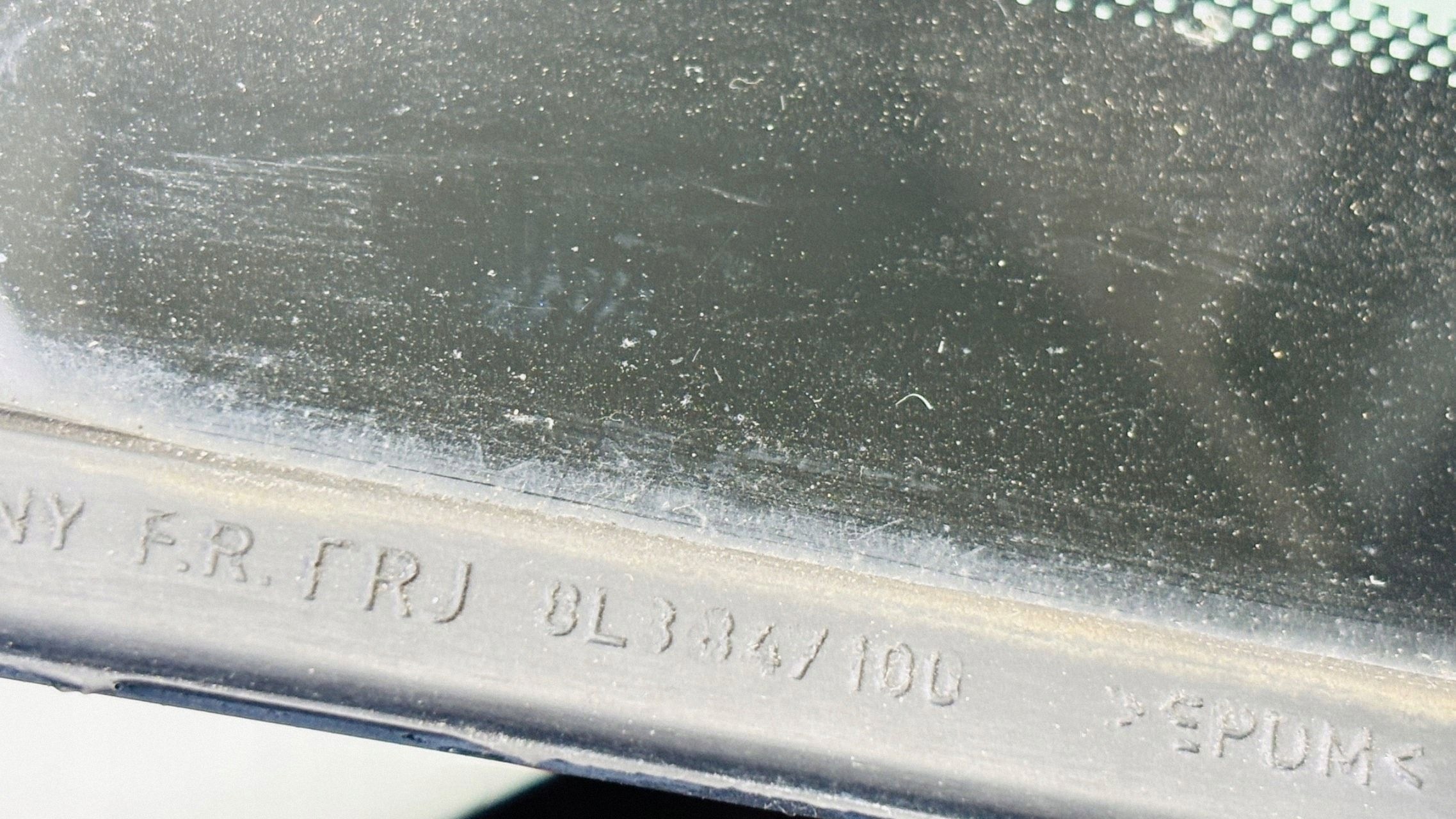 Karossglas Höger Bak OEM 8L3847100 Audi A3 8L image 4