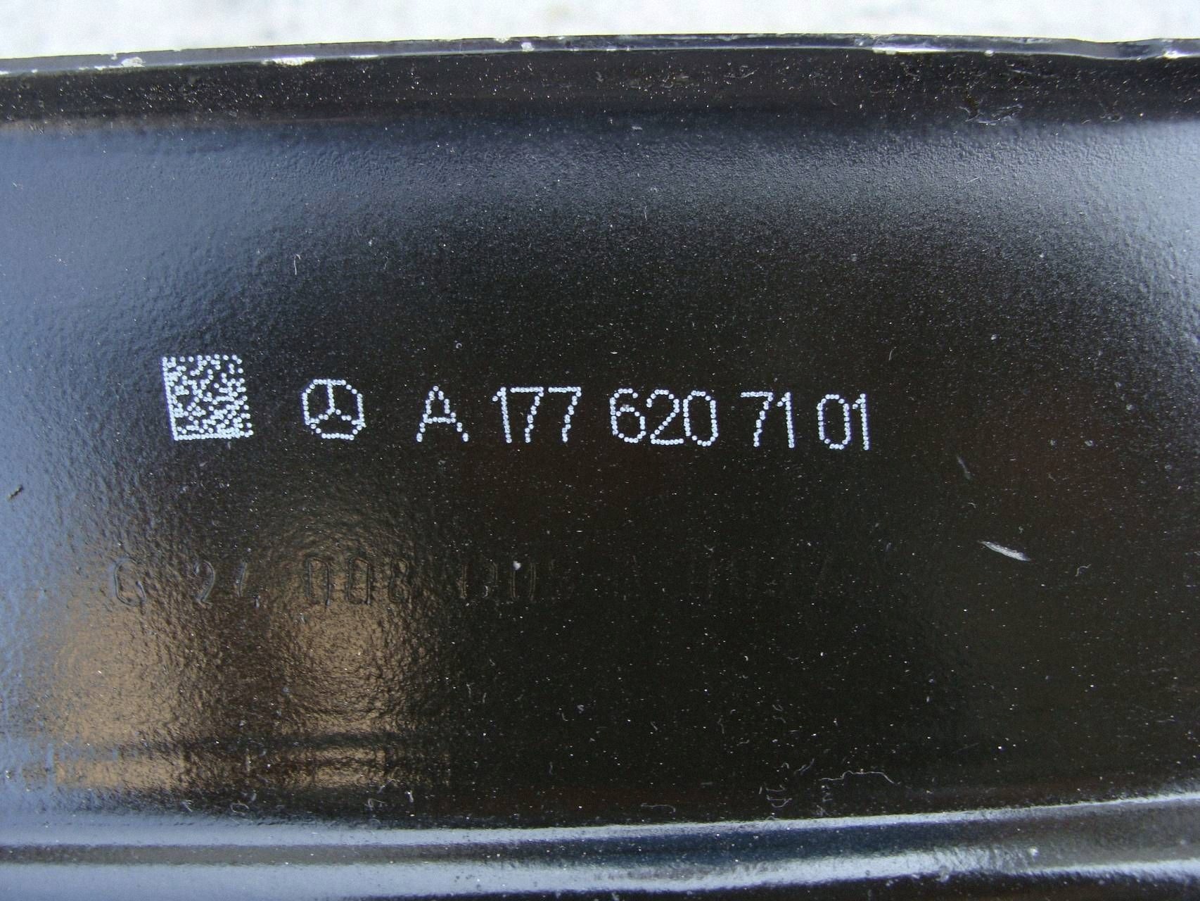 Mercedes-Benz OE A1776207101 Carrinho Trenó Usado image 4