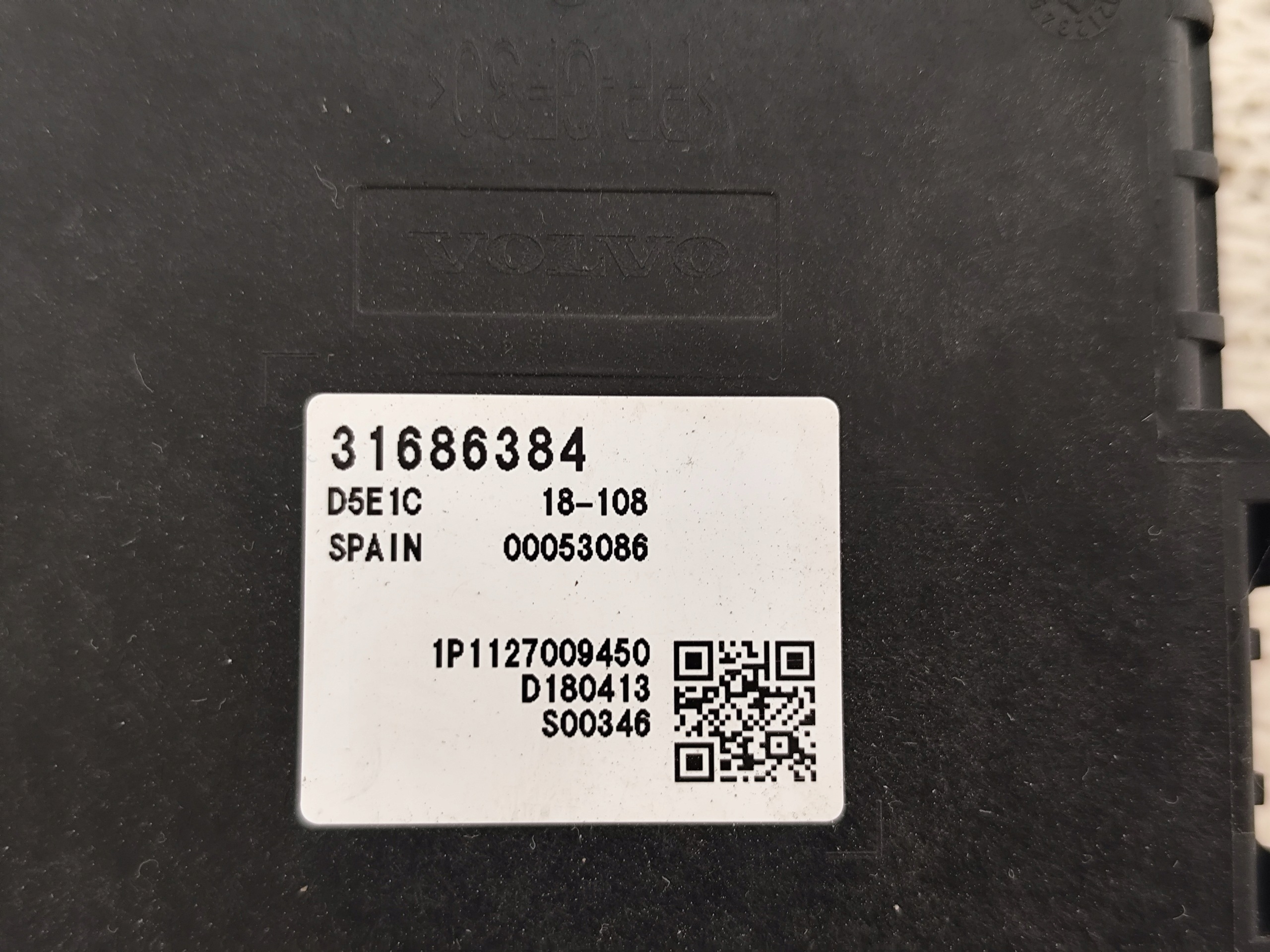 Volvo XC90 II automaattivaihteiston ohjain OEM 31686384