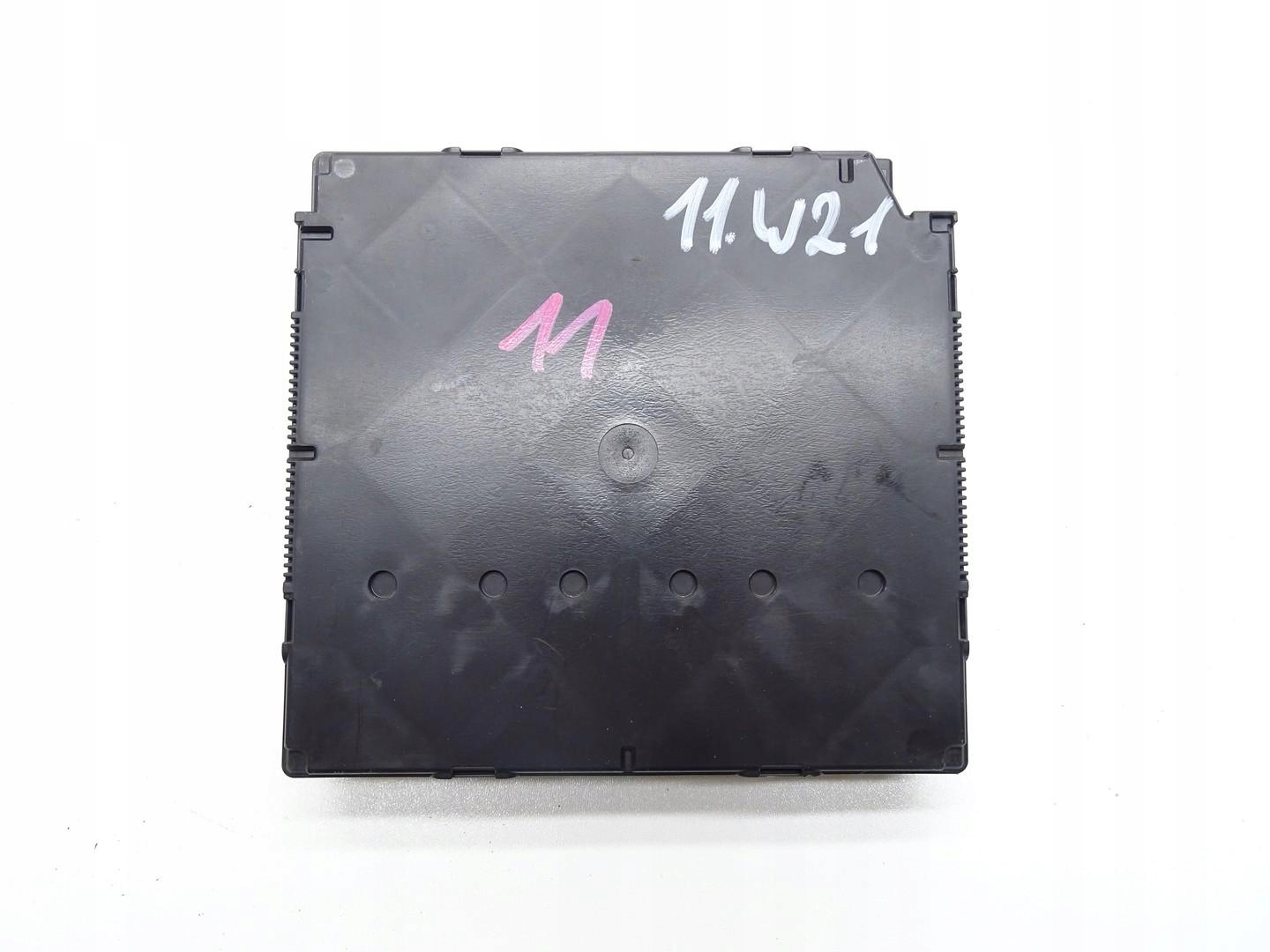 Module Confort VW OEM 3AA937087J pour Passat B8 2.0L image 3