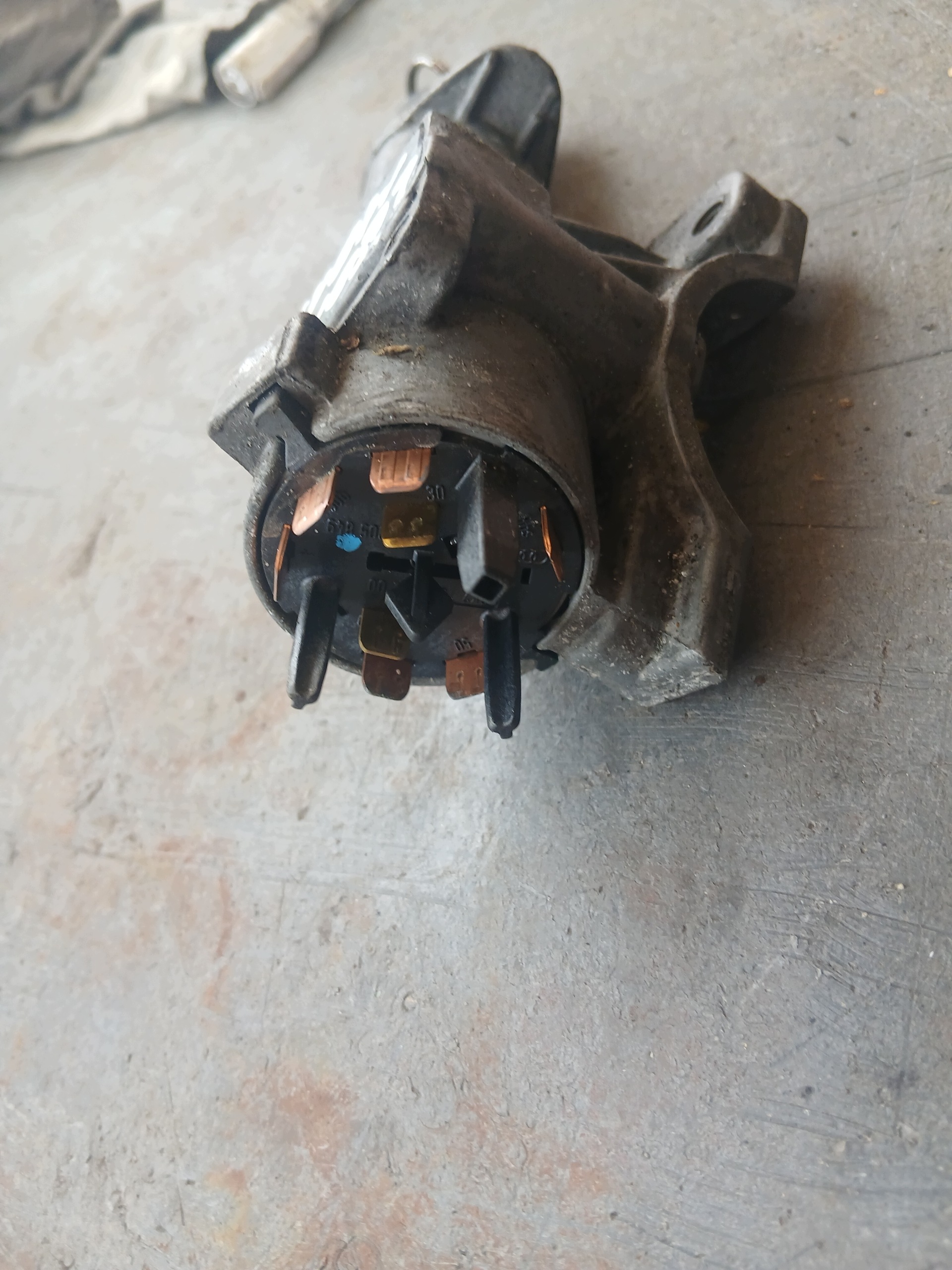 Llave de contacto Audi Seat Skoda 4B0905851C image 4