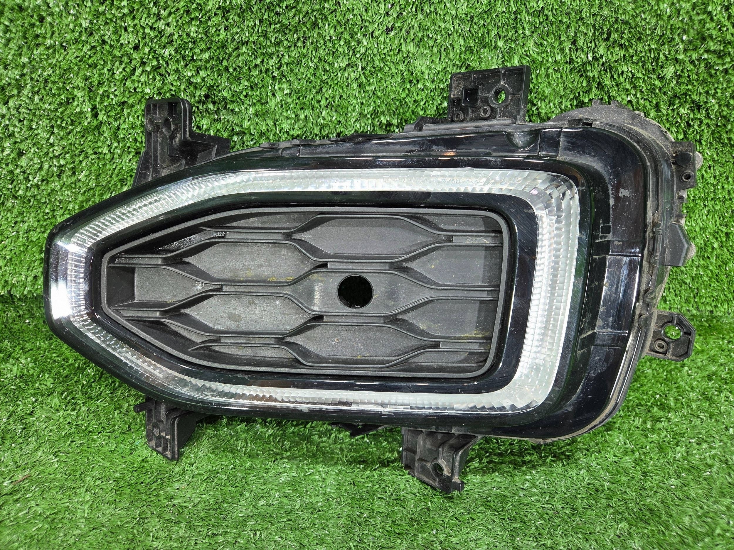Phare Halogène LED Gauche VW T-Roc OEM 2GA941055 image 2