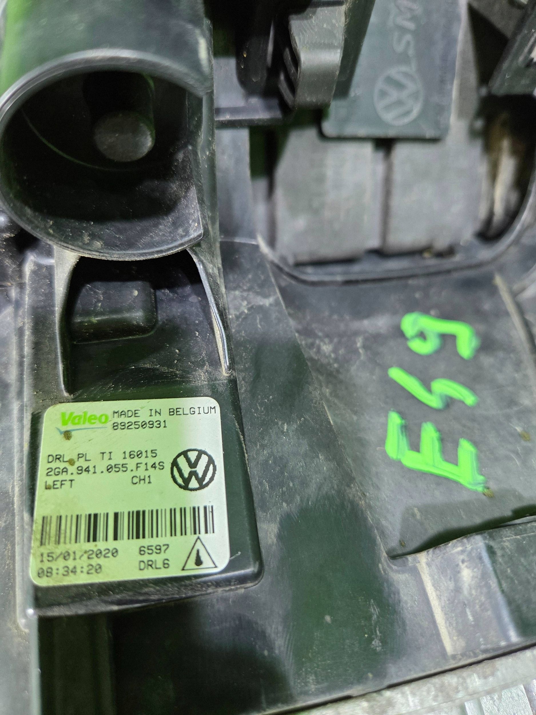 Phare Halogène LED Gauche VW T-Roc OEM 2GA941055 image 8