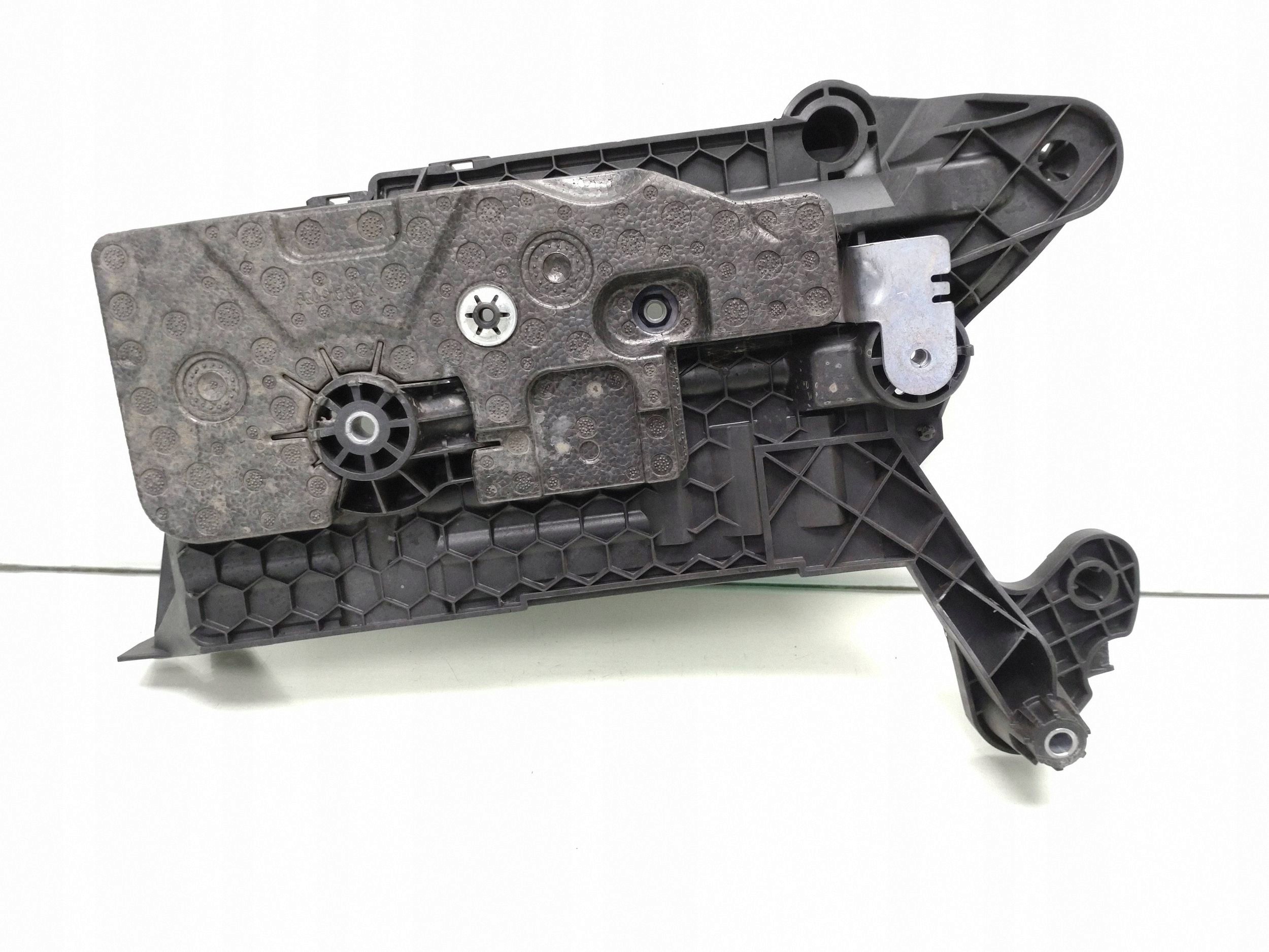 Base de bateria Skoda Octavia III OEM 5Q0915331K image 2