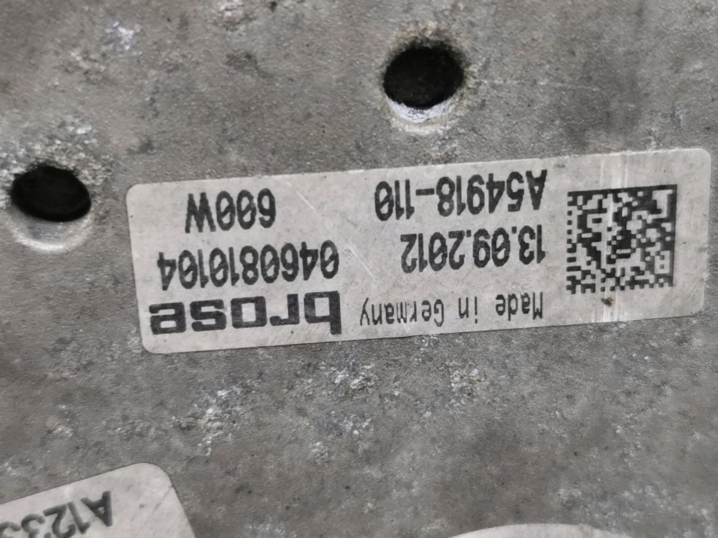 Framremsa BMW X5 E70 OEM 7594608 3.0L Diesel image 9