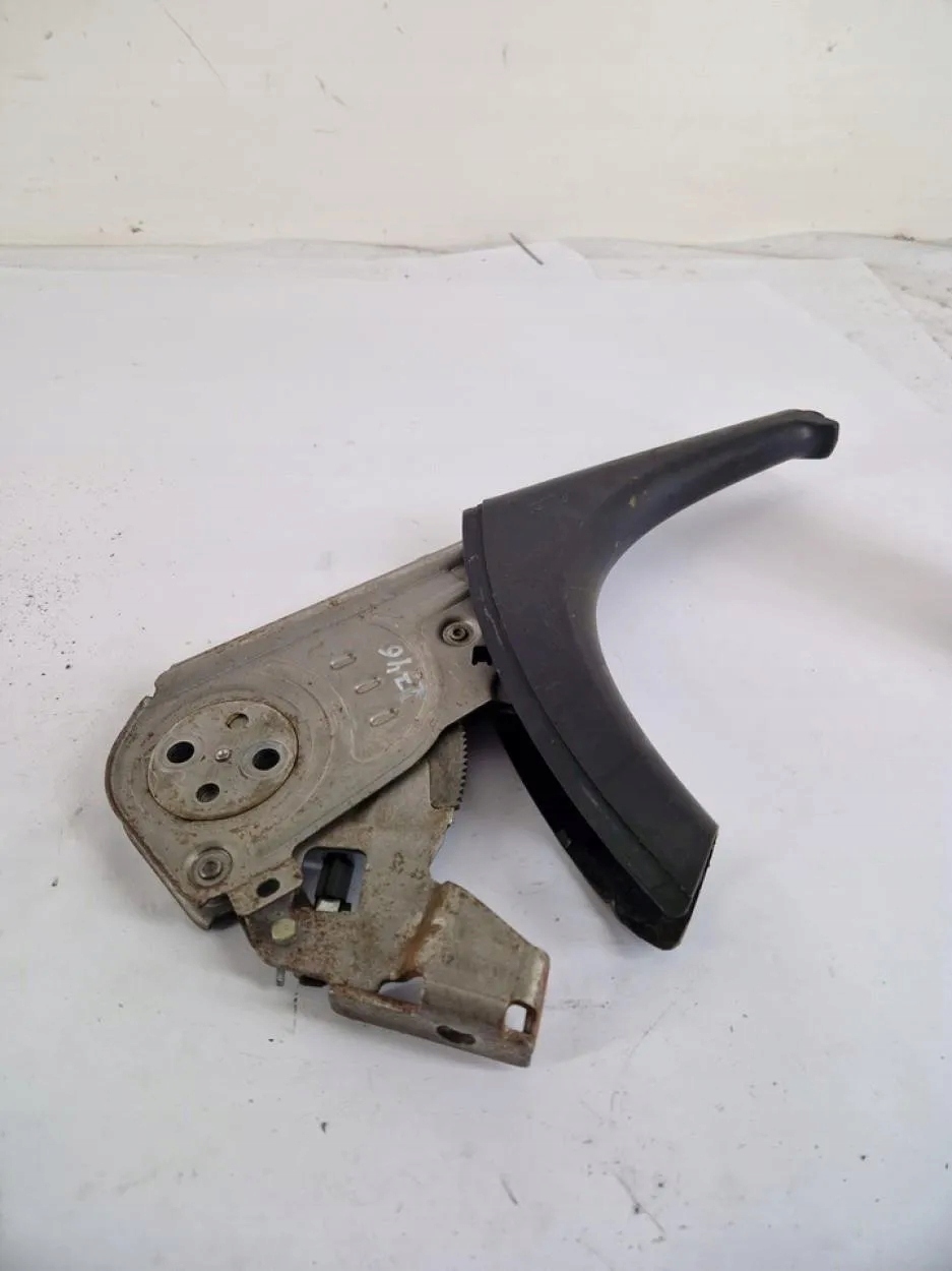 Levier de frein à main Mercedes-Benz Sprinter OEM A9064200212 image 4