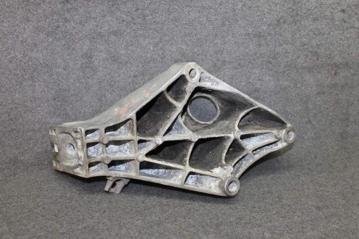 BMW X5 F15 Engine Mount Left 6859787