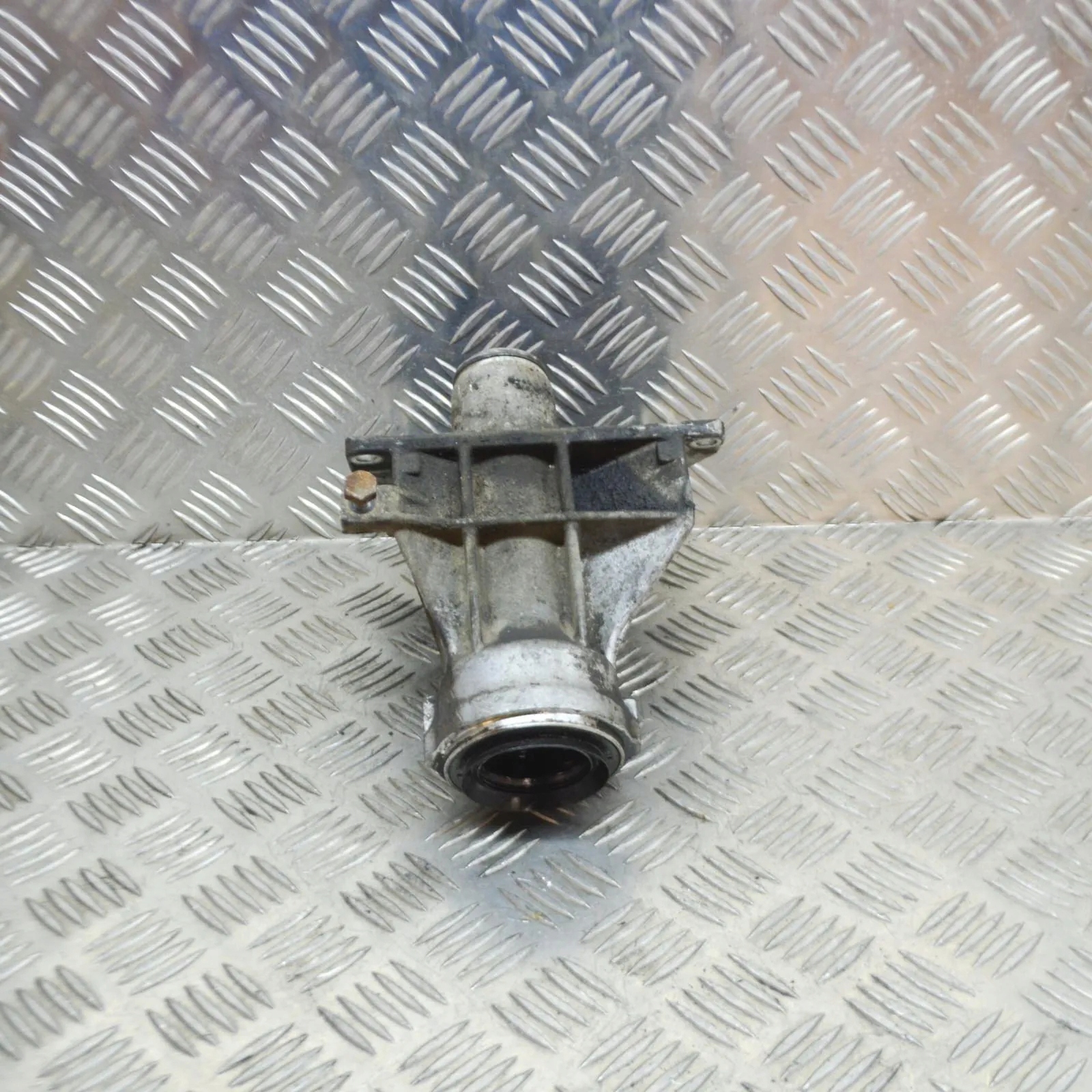 Support d'arbre de transmission OEM 7516067 BMW X3 E83 image 4