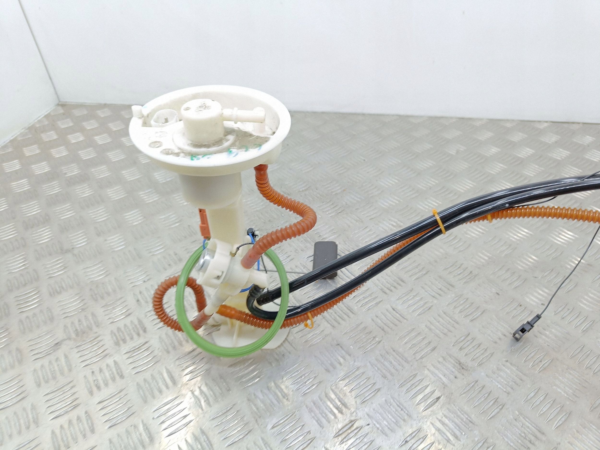 Bomba de combustível BMW OEM 7194252 para X6 E71 4.4 V8 image 6