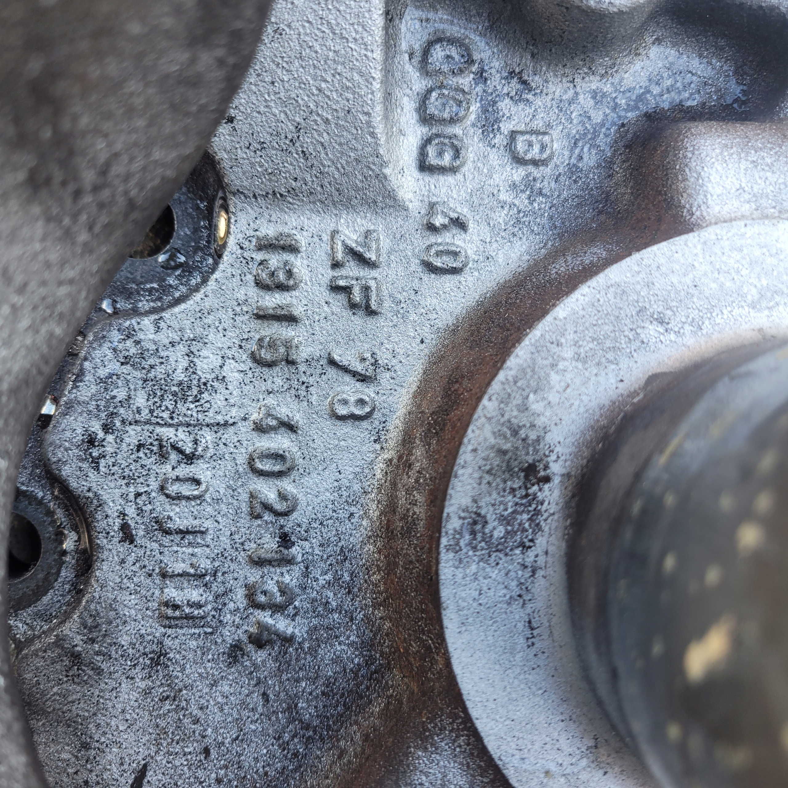 ZF Getriebewellenabdeckung OEM 1315402134 - Gebraucht