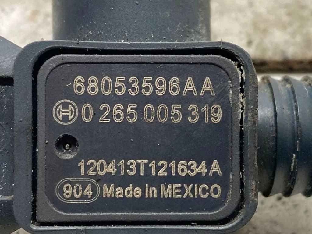 Manguera de vacío OEM 68053596AA para Jeep Grand Cherokee image 6