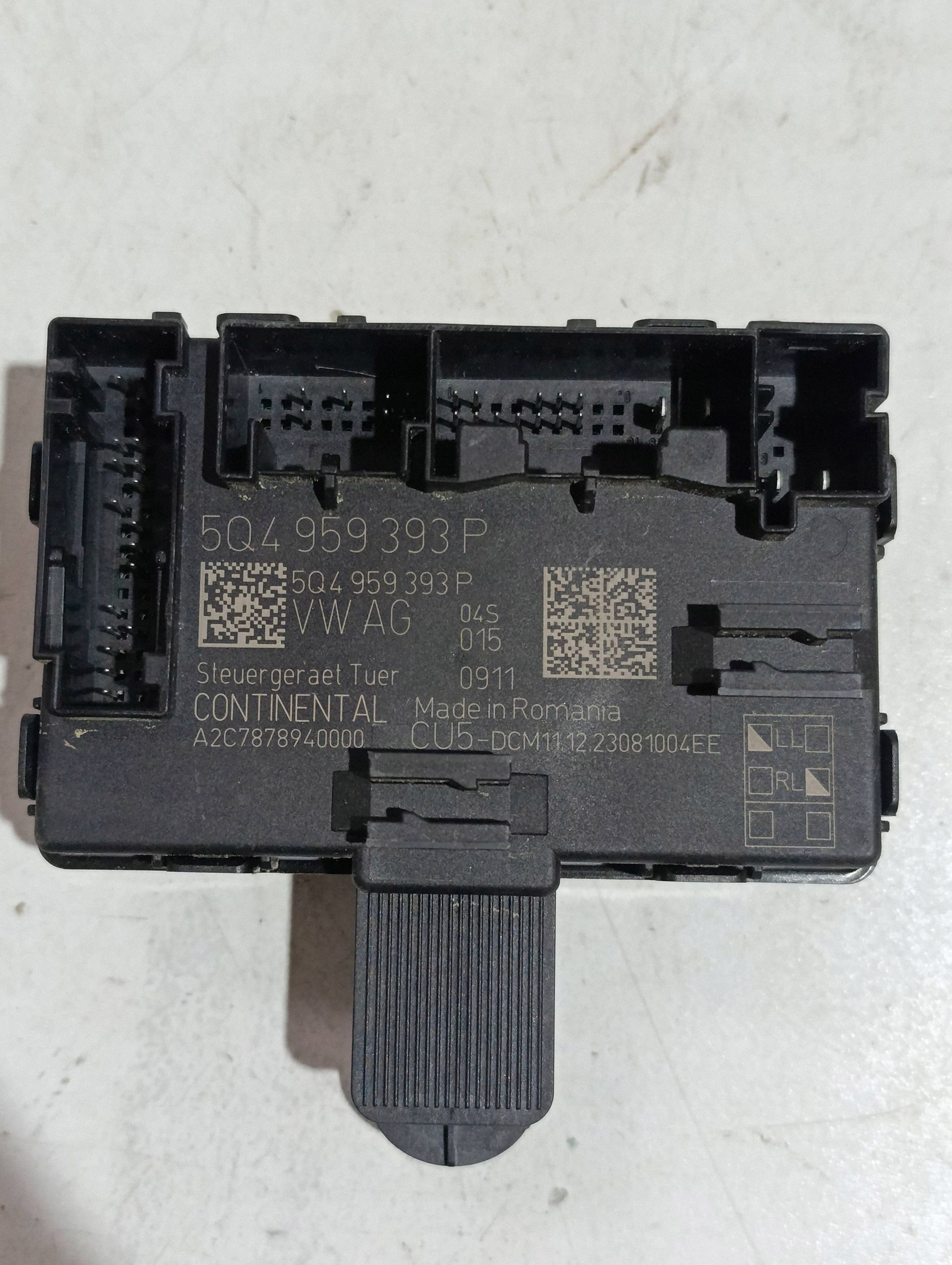Módulo porta dianteira esquerda OEM 5Q4959393P Skoda Octavia IV image 4