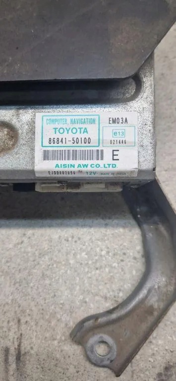 Changer CD/DVD Toyota Prius OEM 8684150100 image 5