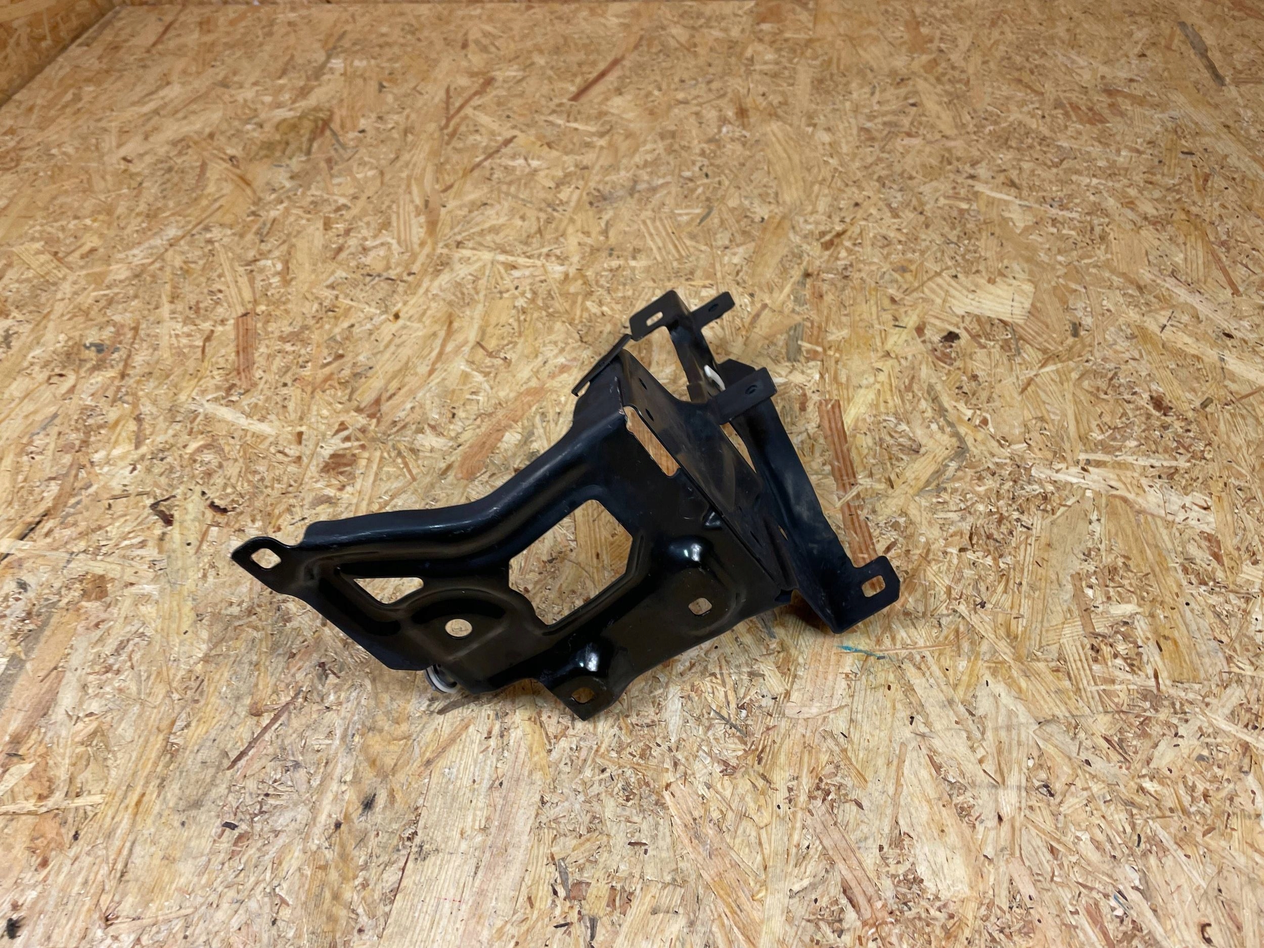 BMW F45 Headlight Bracket Right Front OEM 7302532 image 5