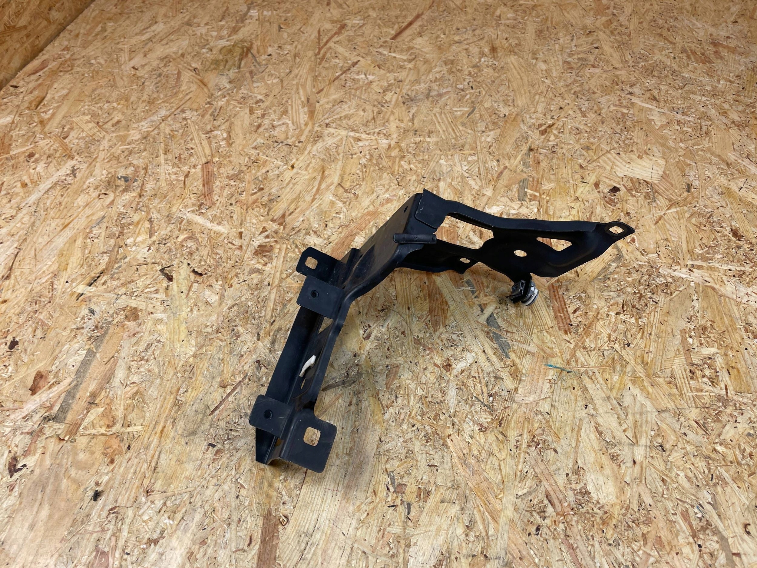 BMW F45 Headlight Bracket Right Front OEM 7302532 image 7