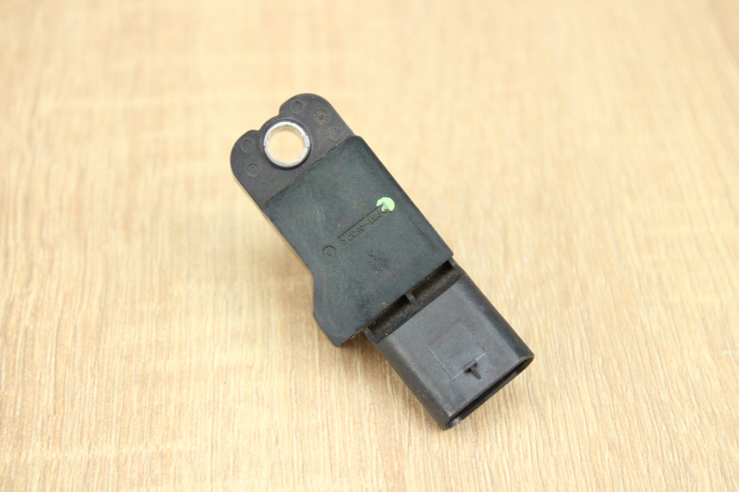MAP-sensor OEM 06L906051C för Audi A5 Cabrio 2.0L image 2