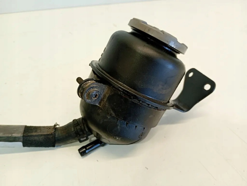 Audi Q5 SQ5 Ohjausvahvistimen säiliö OEM 8R0422887